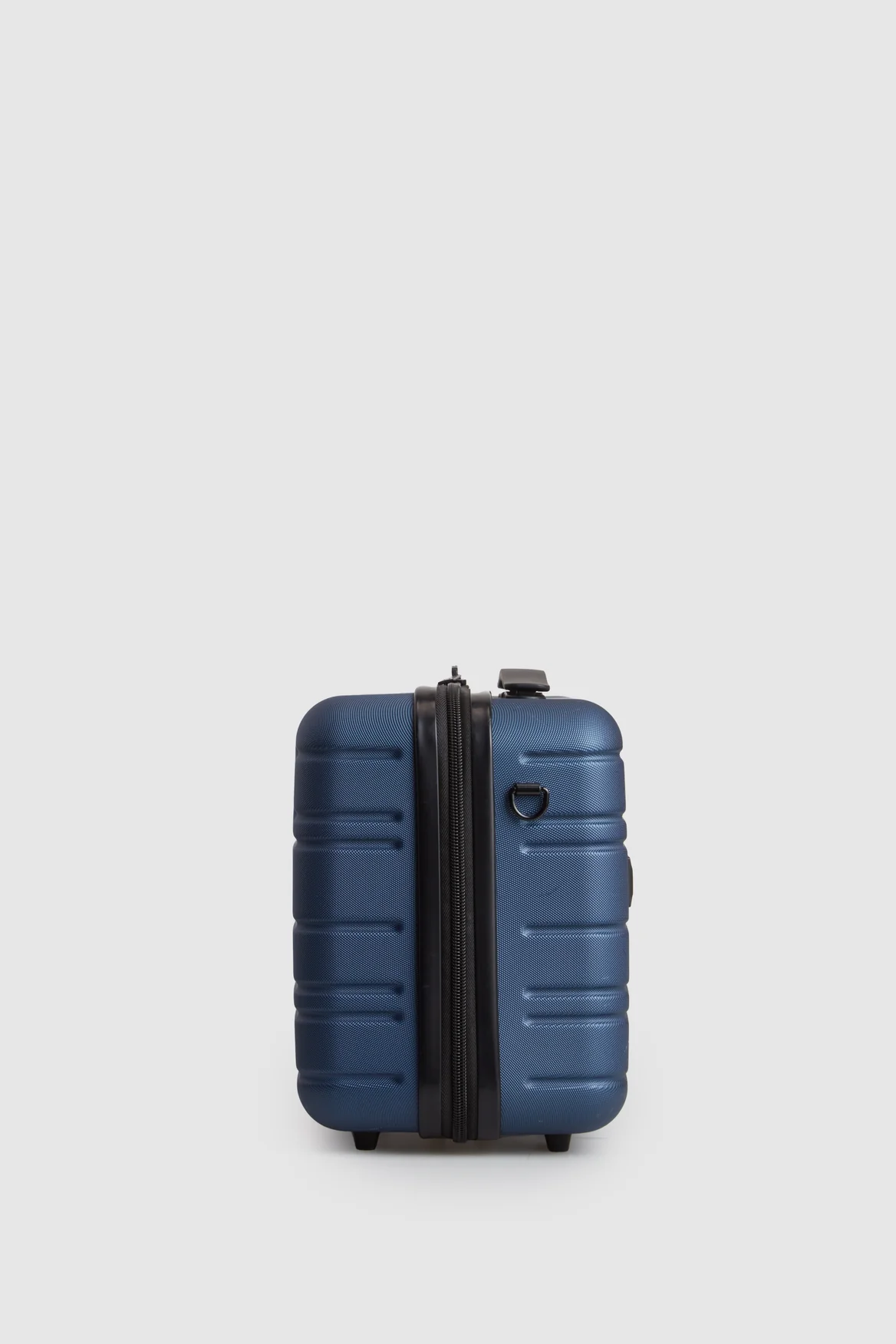 1027-stori-vanity-case-3.webp Stori Vanity Case