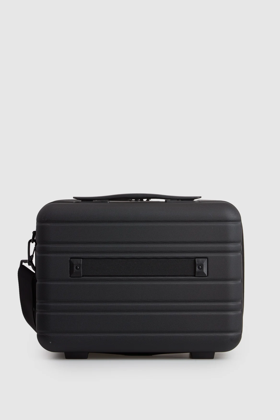 1038-stori-vanity-case-2.webp Stori Vanity Case
