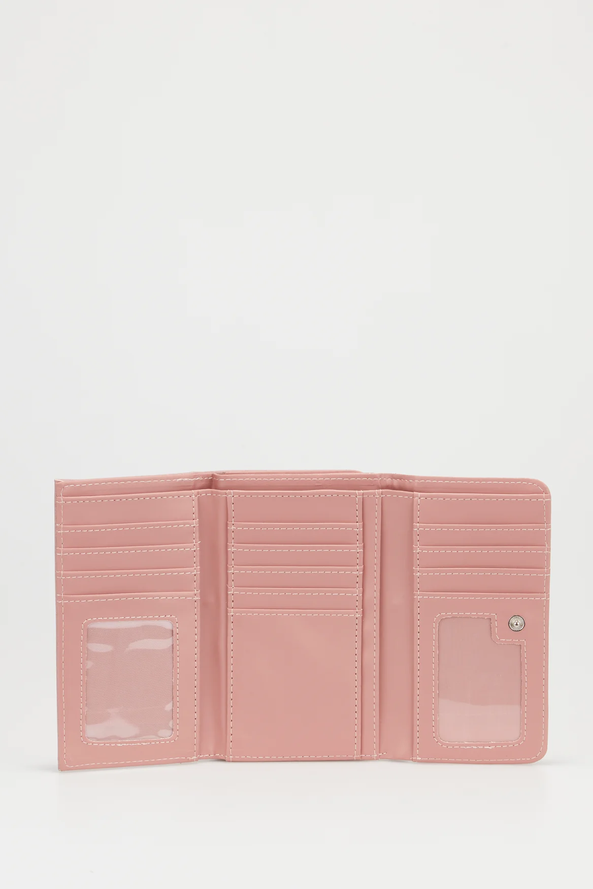 1050-medium-trifold-wallet-2.webp Medium Trifold Wallet