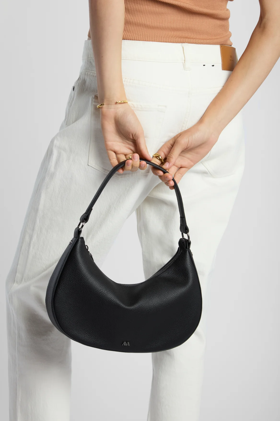 Juni Curved Shoulder Bag