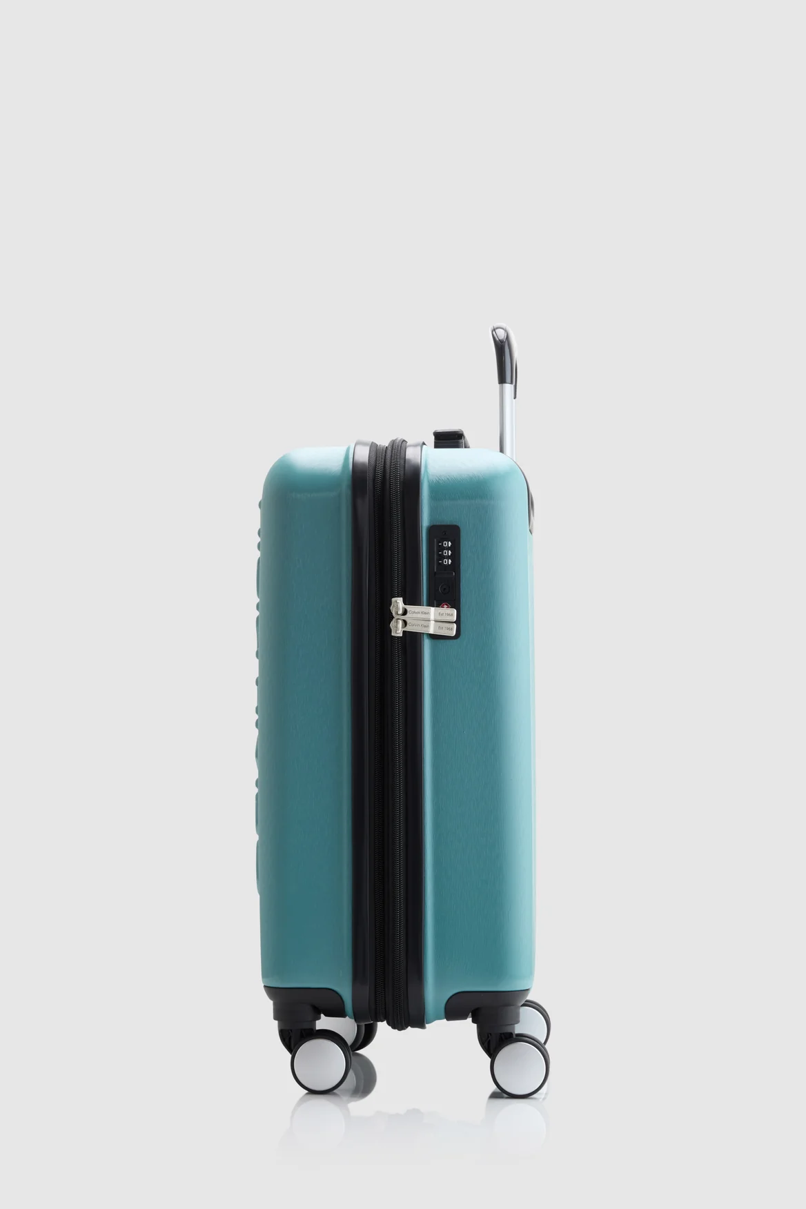 High Carry-On 54cm Suitcase