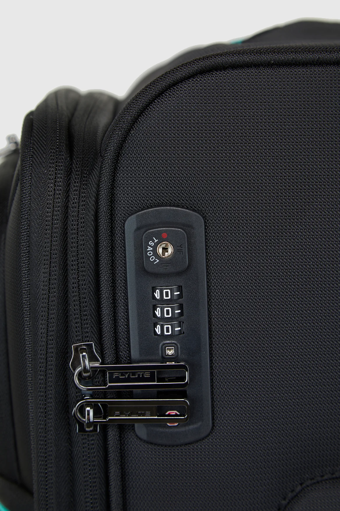 1110-spin-air-4-55cm-suitcase-7.webp Spin Air 4 55cm Suitcase