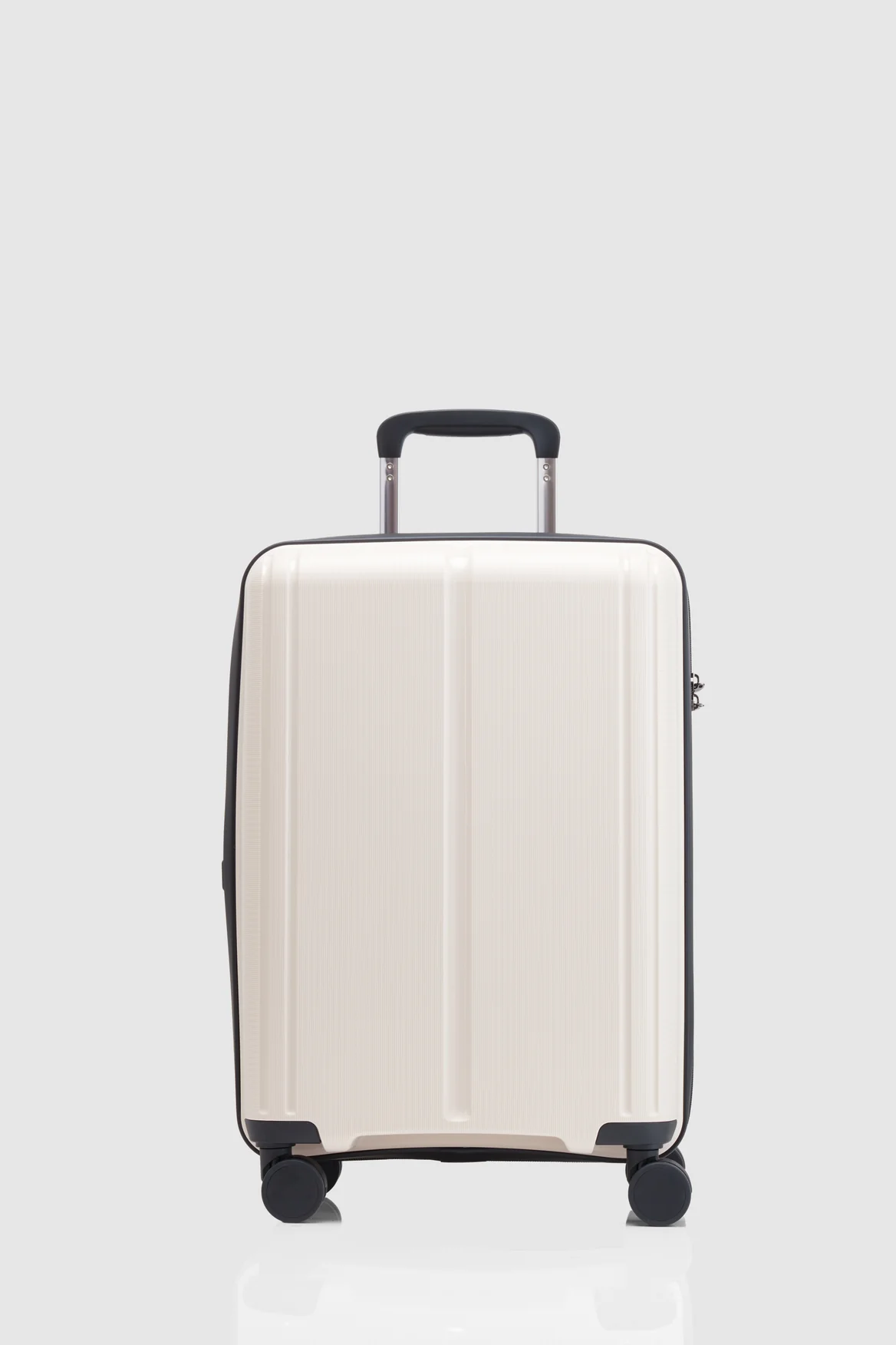 1176-birch-carry-on-55cm-suitcase-4.webp Birch Carry-On 55cm Suitcase