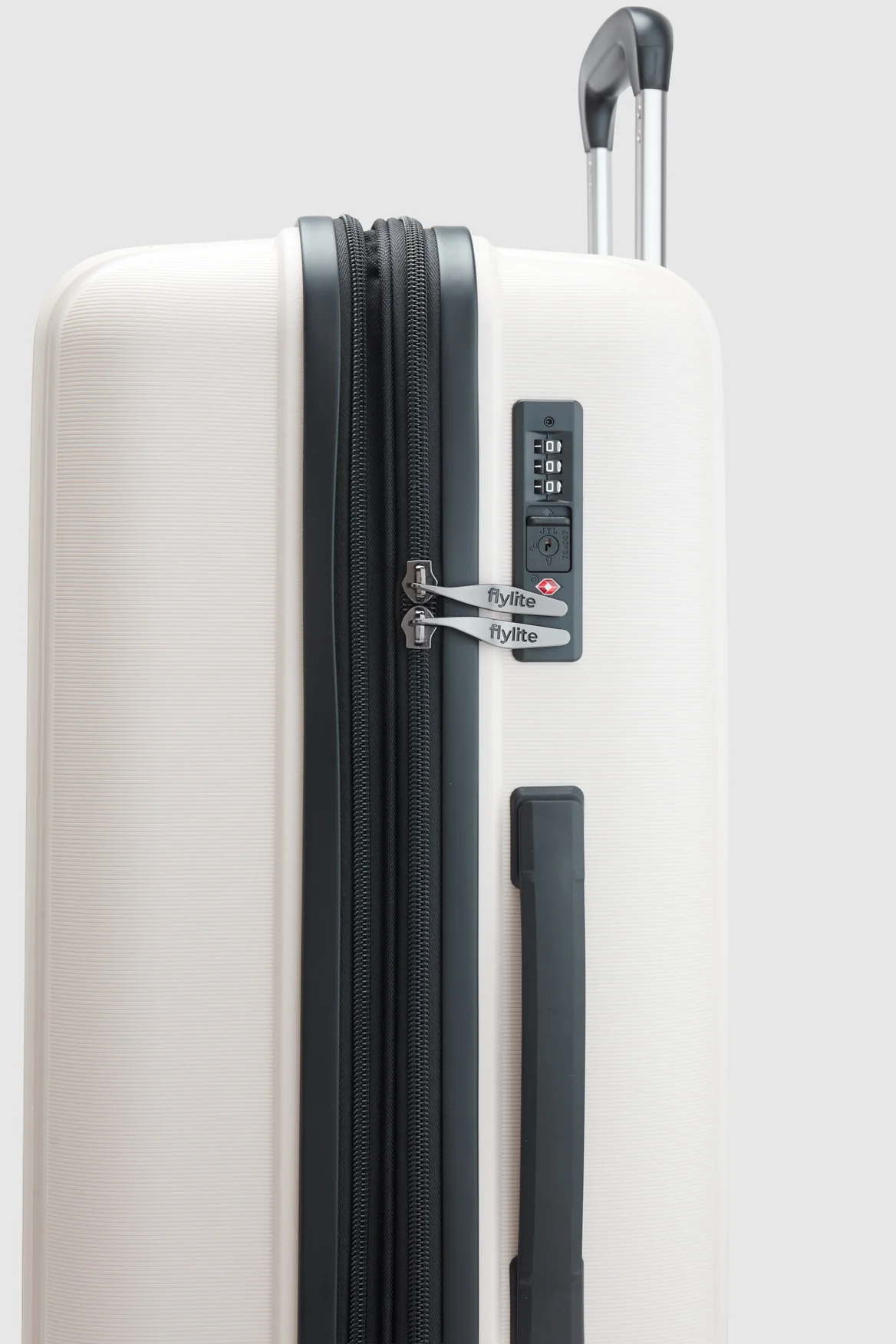 1176-birch-carry-on-55cm-suitcase-7.webp Birch Carry-On 55cm Suitcase