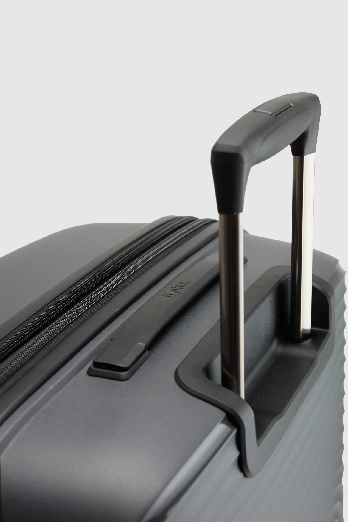 1181-laurel-carry-on-55cm-suitcase-8.webp Laurel Carry-On 55cm Suitcase