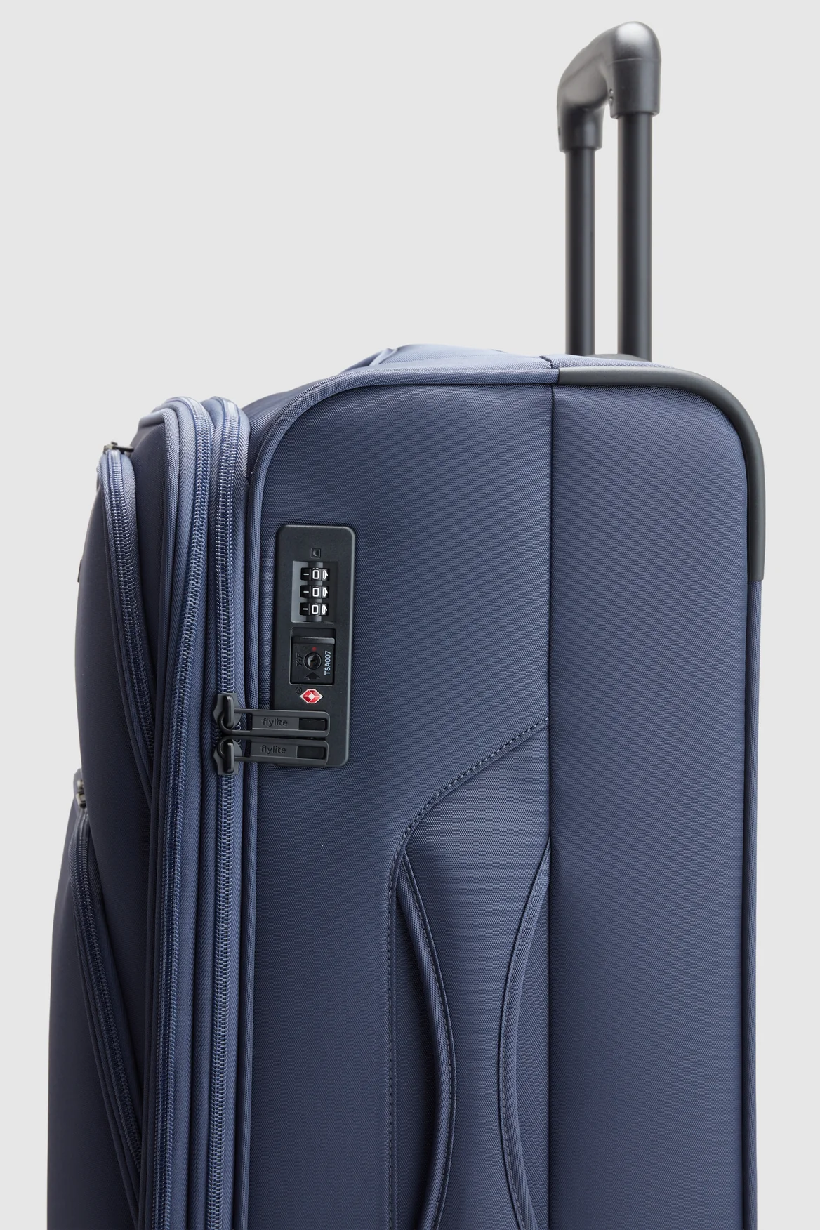 1184-cedar-carry-on-56cm-suitcase-7.webp Cedar Carry-On 56cm Suitcase