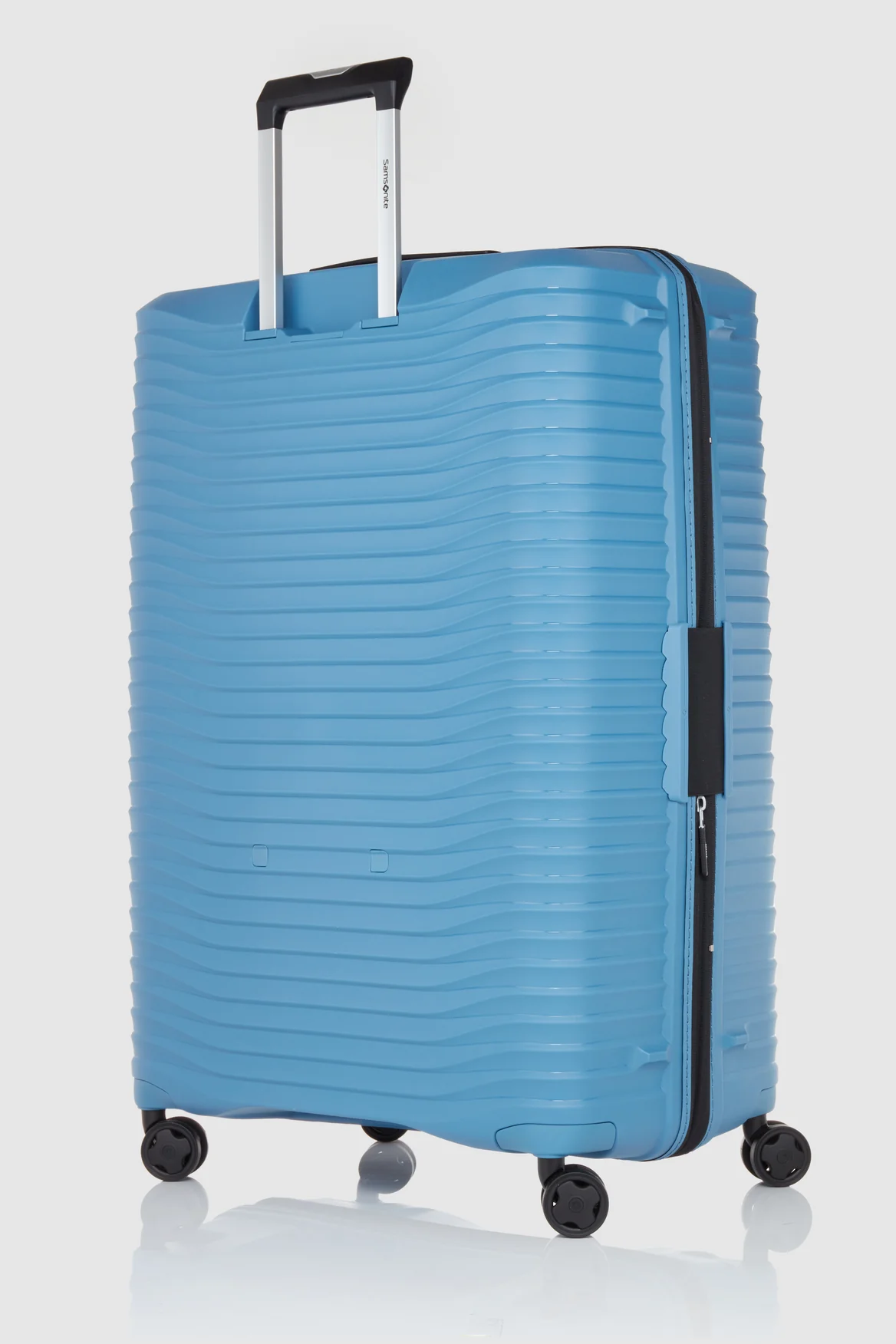 1206-upscape-check-in-81cm-suitcase-5.webp Upscape Check-In 81cm Suitcase