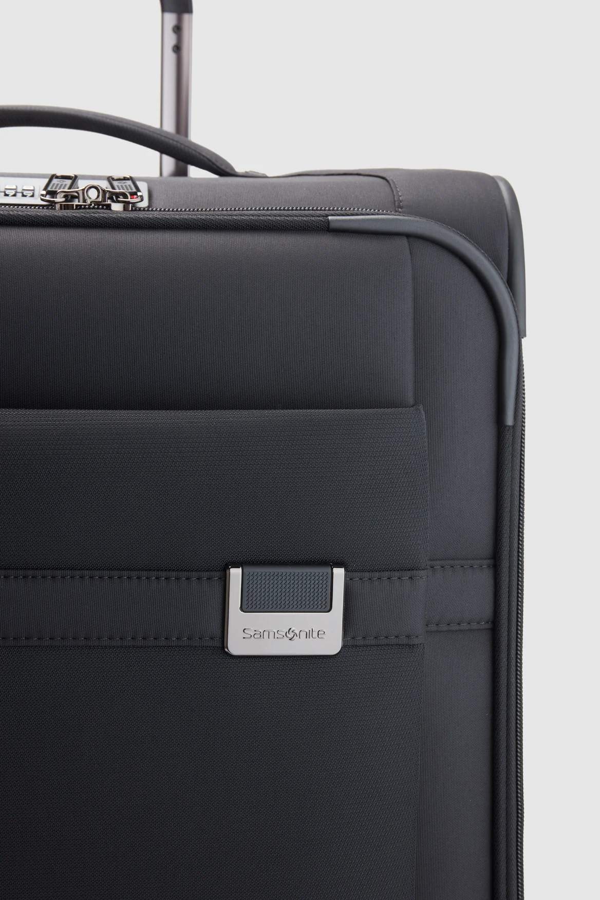 1207-airea-carry-on-55cm-suitcase-8.webp Airea Carry-On 55cm Suitcase