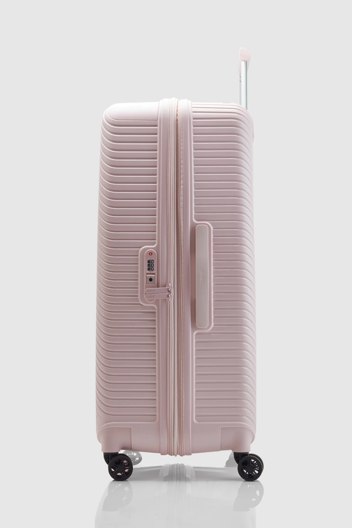 1214-bondi-check-in-80cm-suitcase-2.webp Bondi Check-In 80cm Suitcase