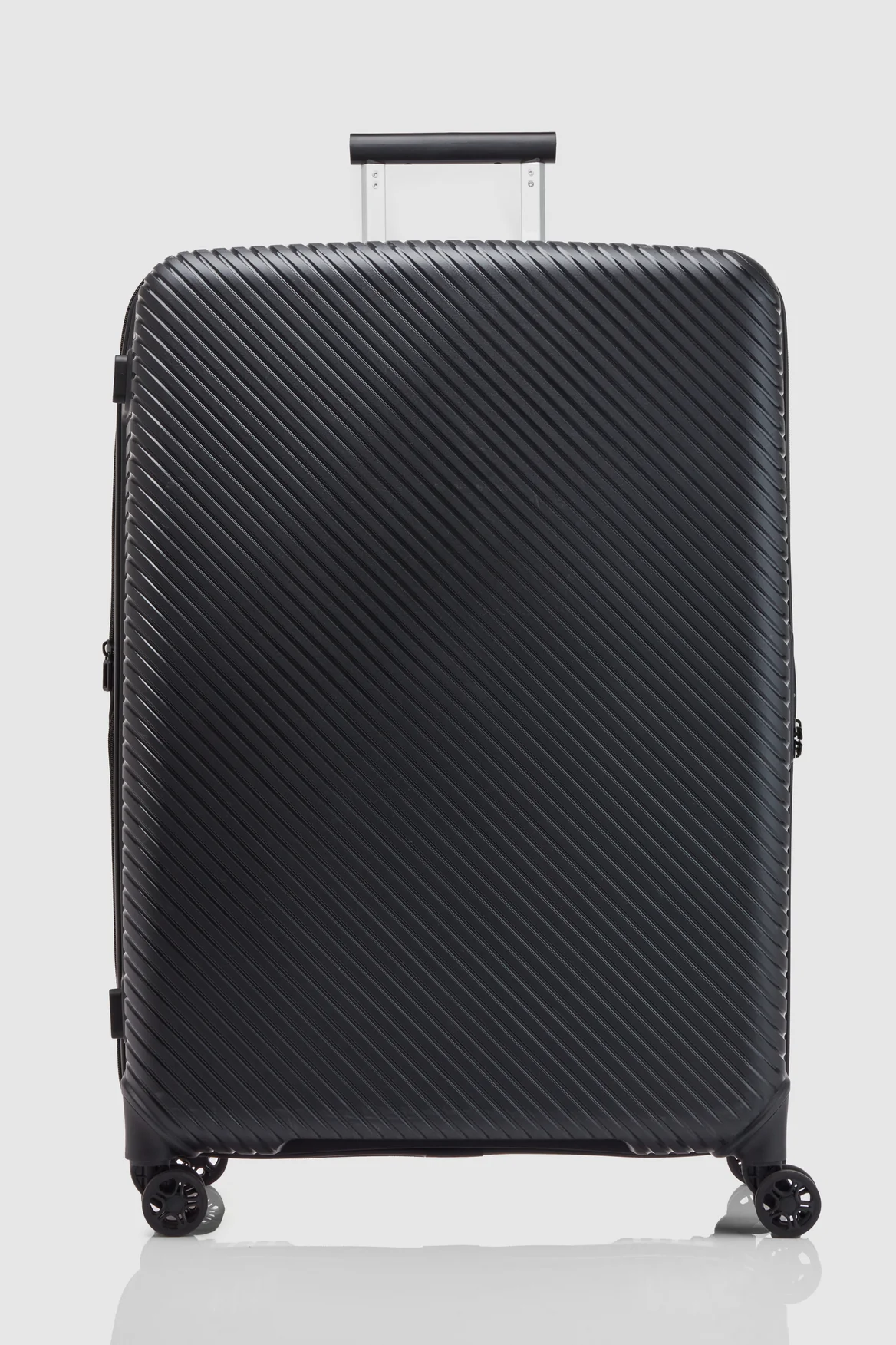 1215-bondi-check-in-80cm-suitcase-4.webp Bondi Check-In 80cm Suitcase