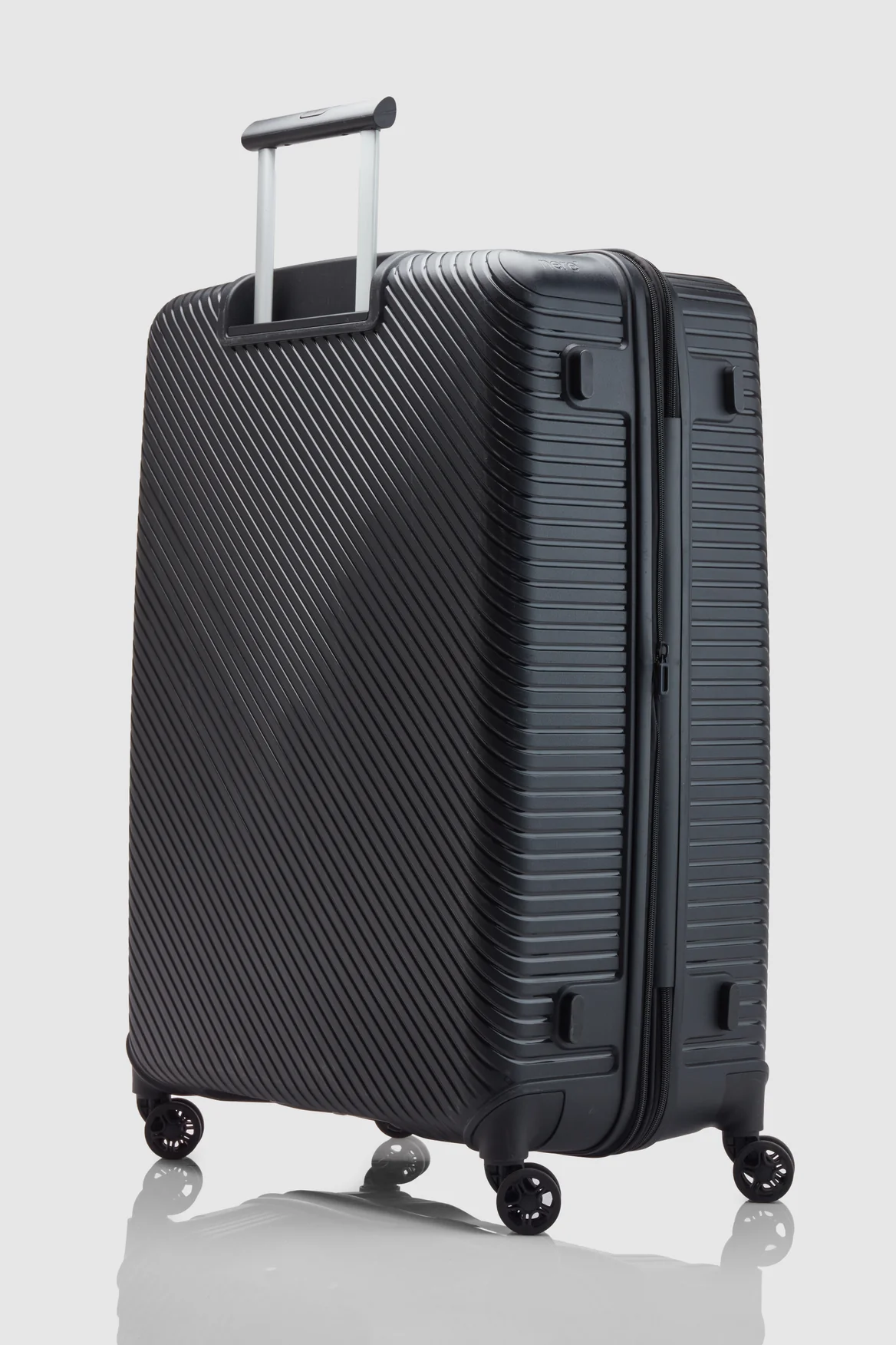 1215-bondi-check-in-80cm-suitcase-5.webp Bondi Check-In 80cm Suitcase