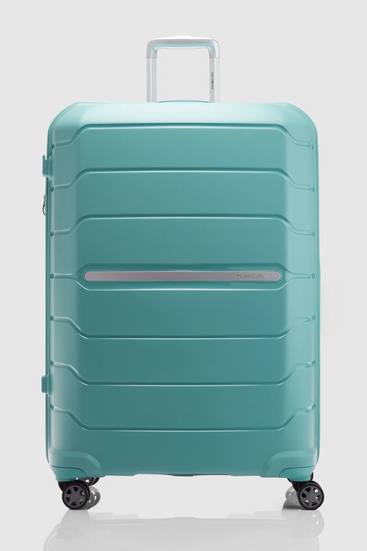 1220-oc2lite-check-in-81cm-suitcase-4.webp Oc2lite Check-In 81cm Suitcase