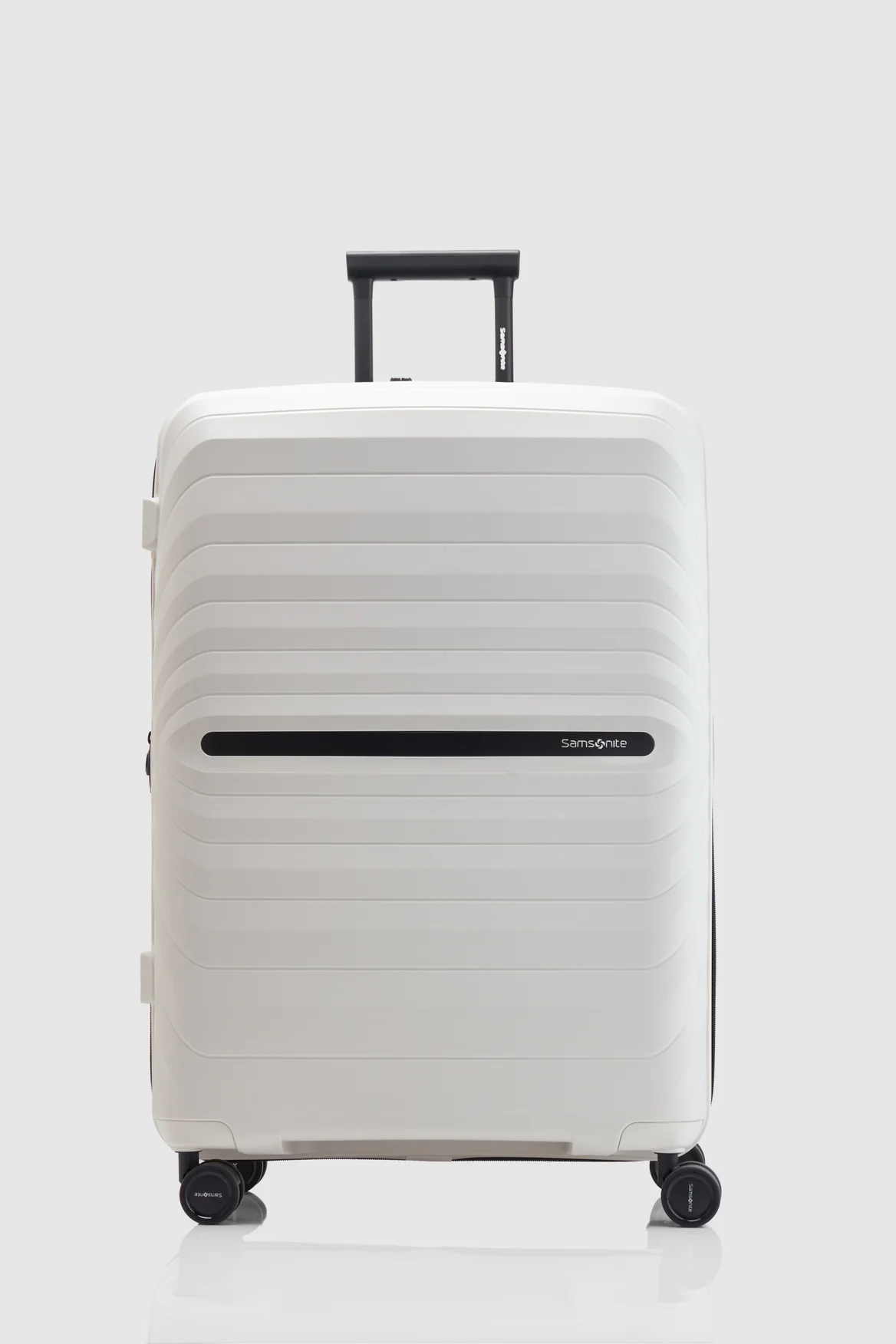 1226-octolite-neo-75cm-suitcase-4.webp Octolite Neo 75cm Suitcase