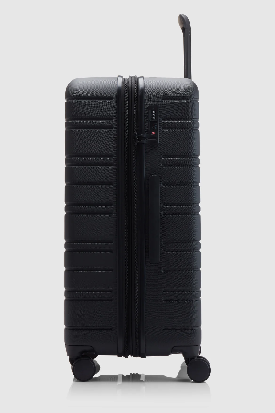 1236-stori-check-in-75cm-suitcase-2.webp Stori Check-In 75cm Suitcase
