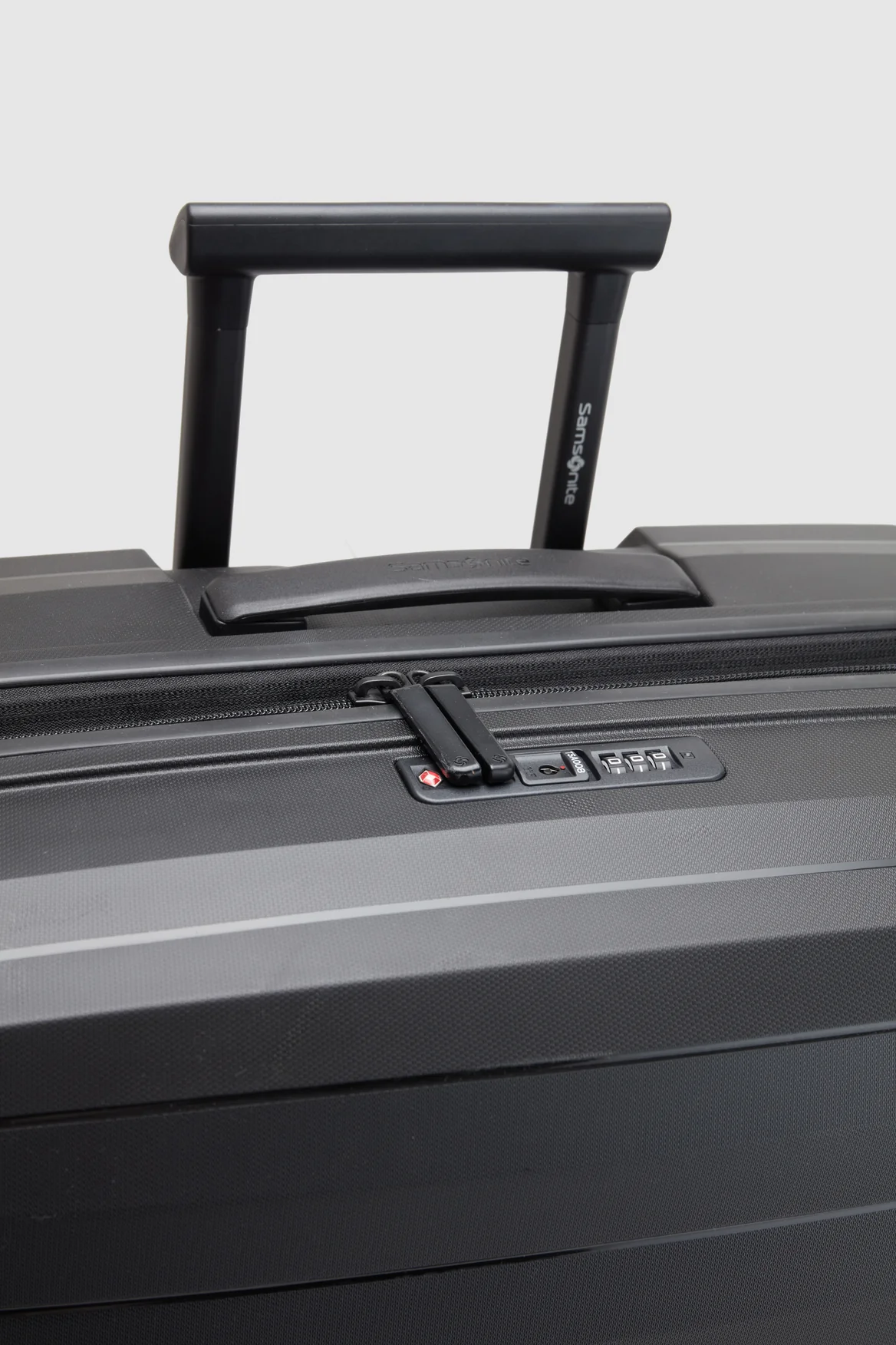 1238-octolite-neo-75cm-suitcase-7.webp Octolite Neo 75cm Suitcase