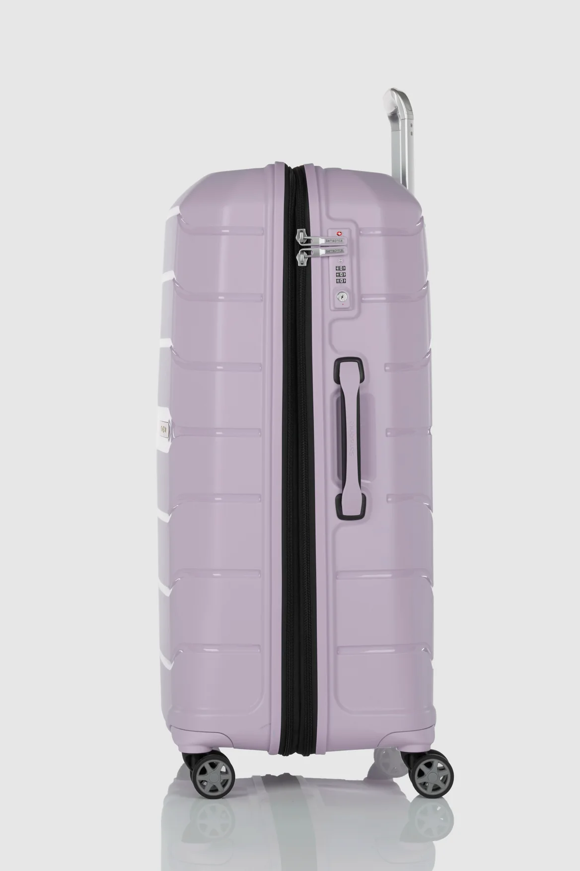 Oc2lite Check-In 81cm Suitcase