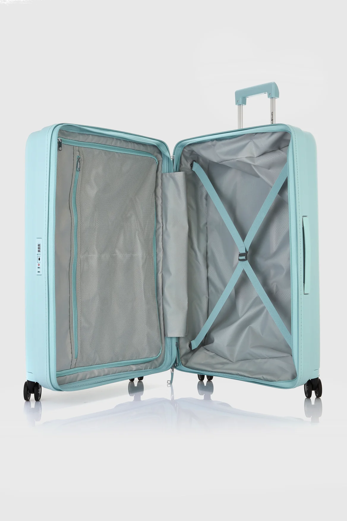 1268-hi-fi-check-in-81cm-suitcase-3.webp Hi-Fi Check-In 81cm Suitcase