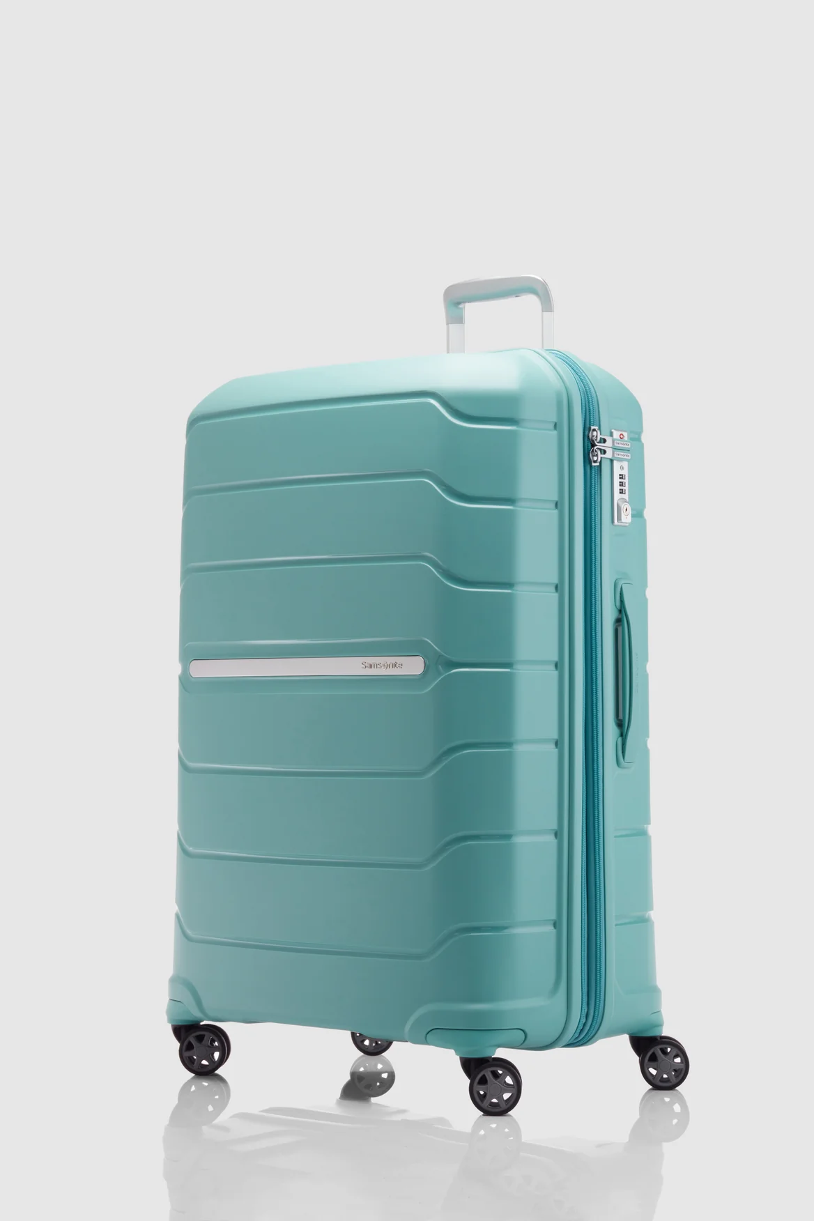 1285-oc2lite-check-in-75cm-suitcase-1.webp Oc2lite Check-In 75cm Suitcase