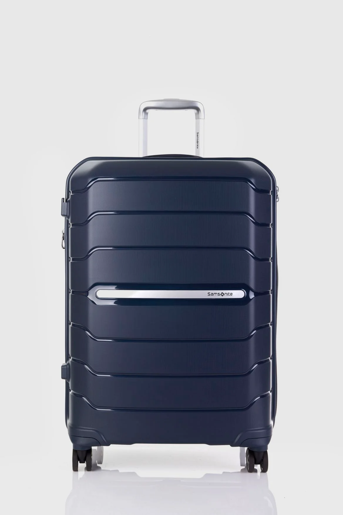 1289-oc2lite-check-in-68cm-suitcase-4.webp Oc2lite Check-In 68cm Suitcase