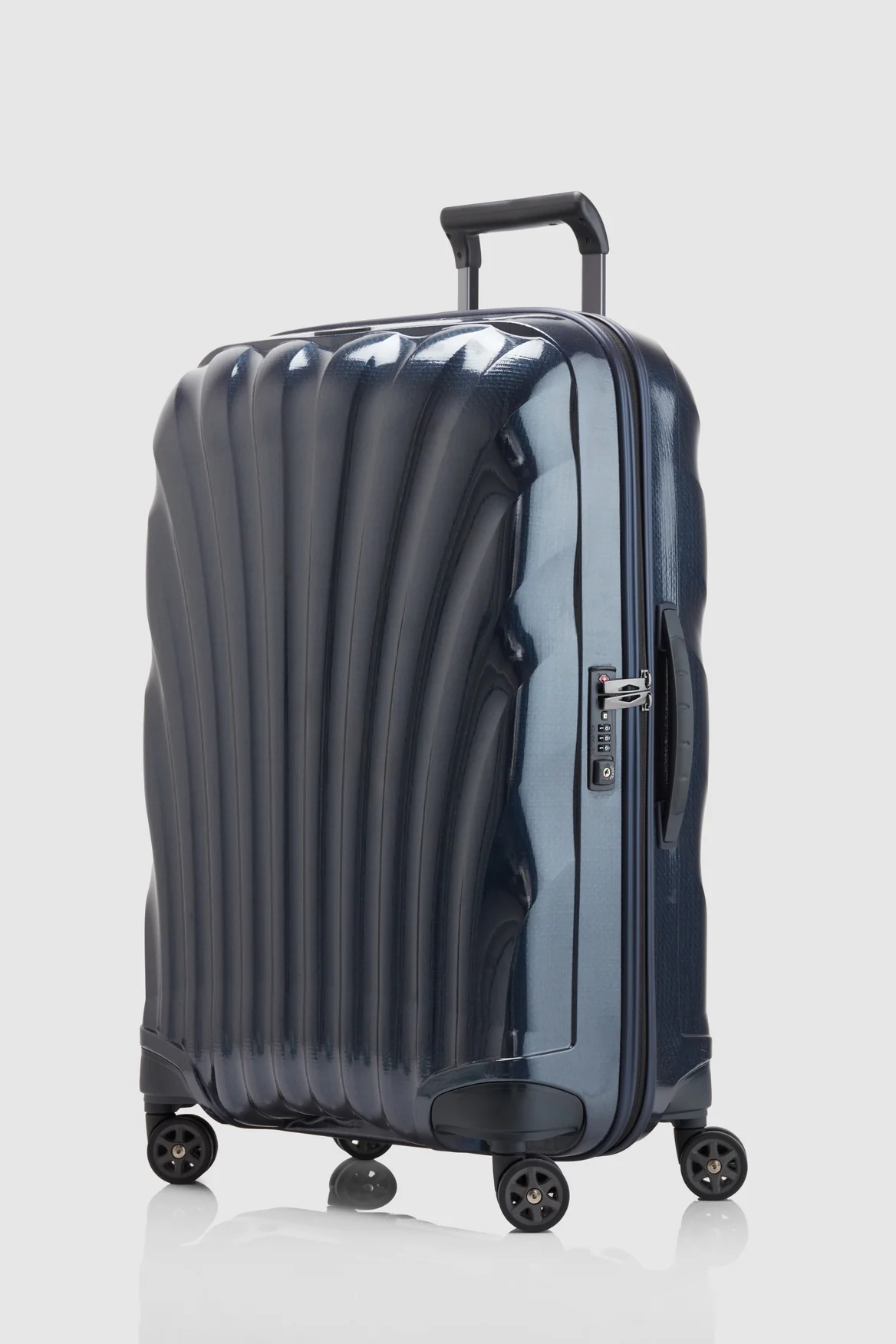 1304-c-lite-check-in-75cm-suitcase-1.webp C-Lite Check-In 75cm Suitcase