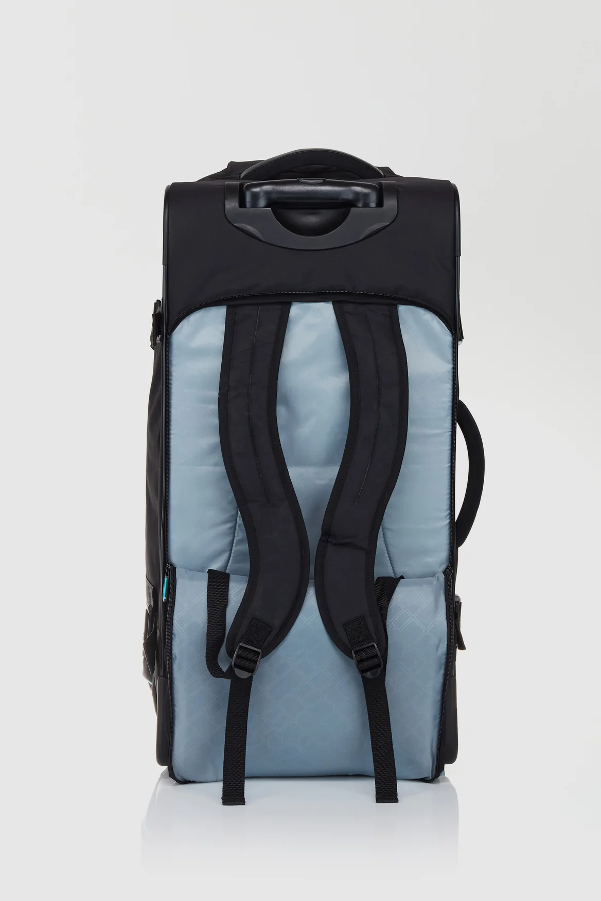 1310-onyx-72cm-wheel-bag-4.webp Onyx 72cm Wheel Bag