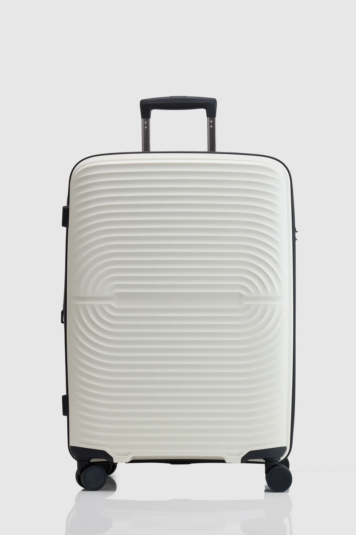 1333-laurel-check-in-65cm-suitcase-4.webp Laurel Check-In 65cm Suitcase