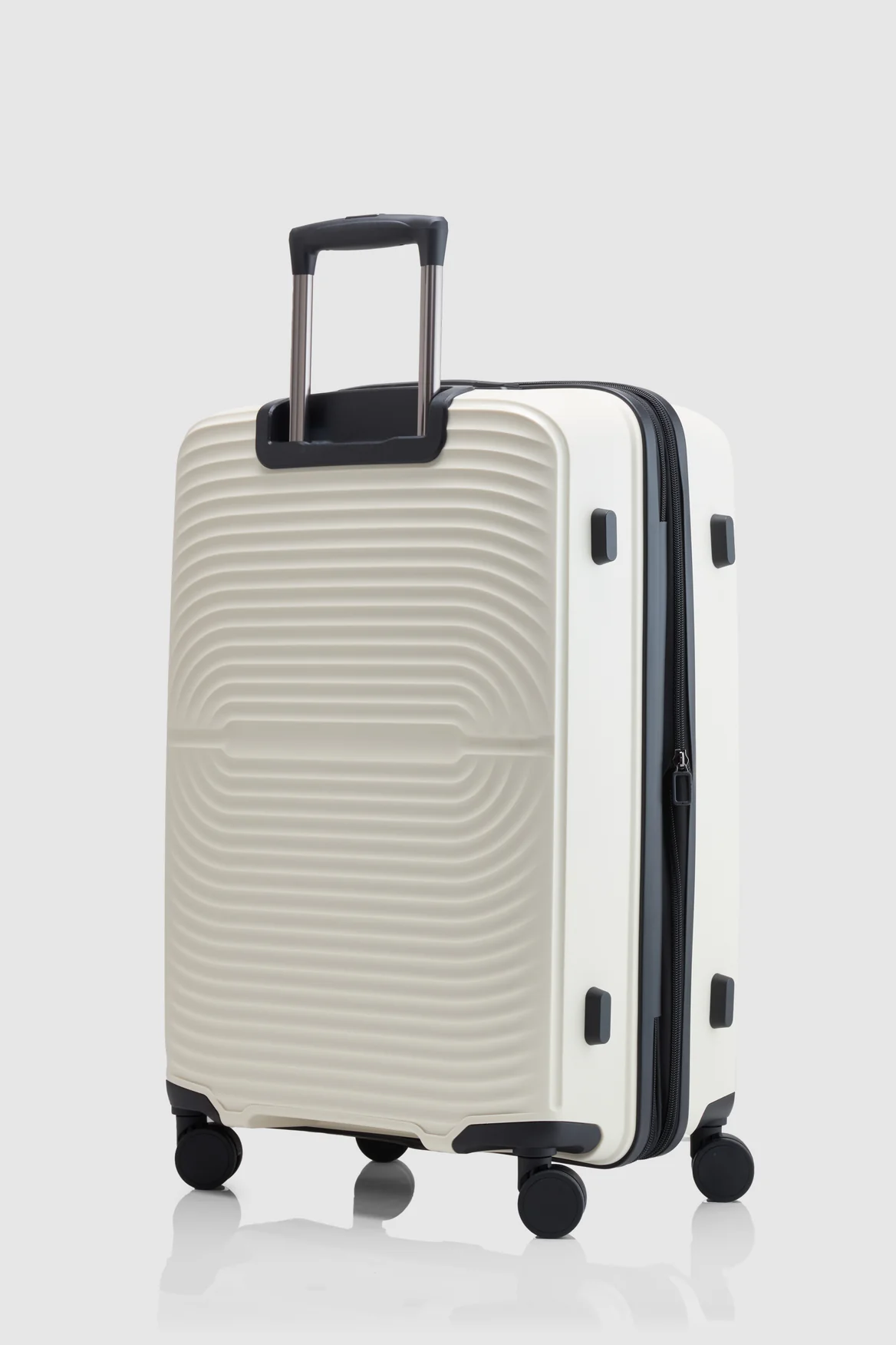 1333-laurel-check-in-65cm-suitcase-5.webp Laurel Check-In 65cm Suitcase