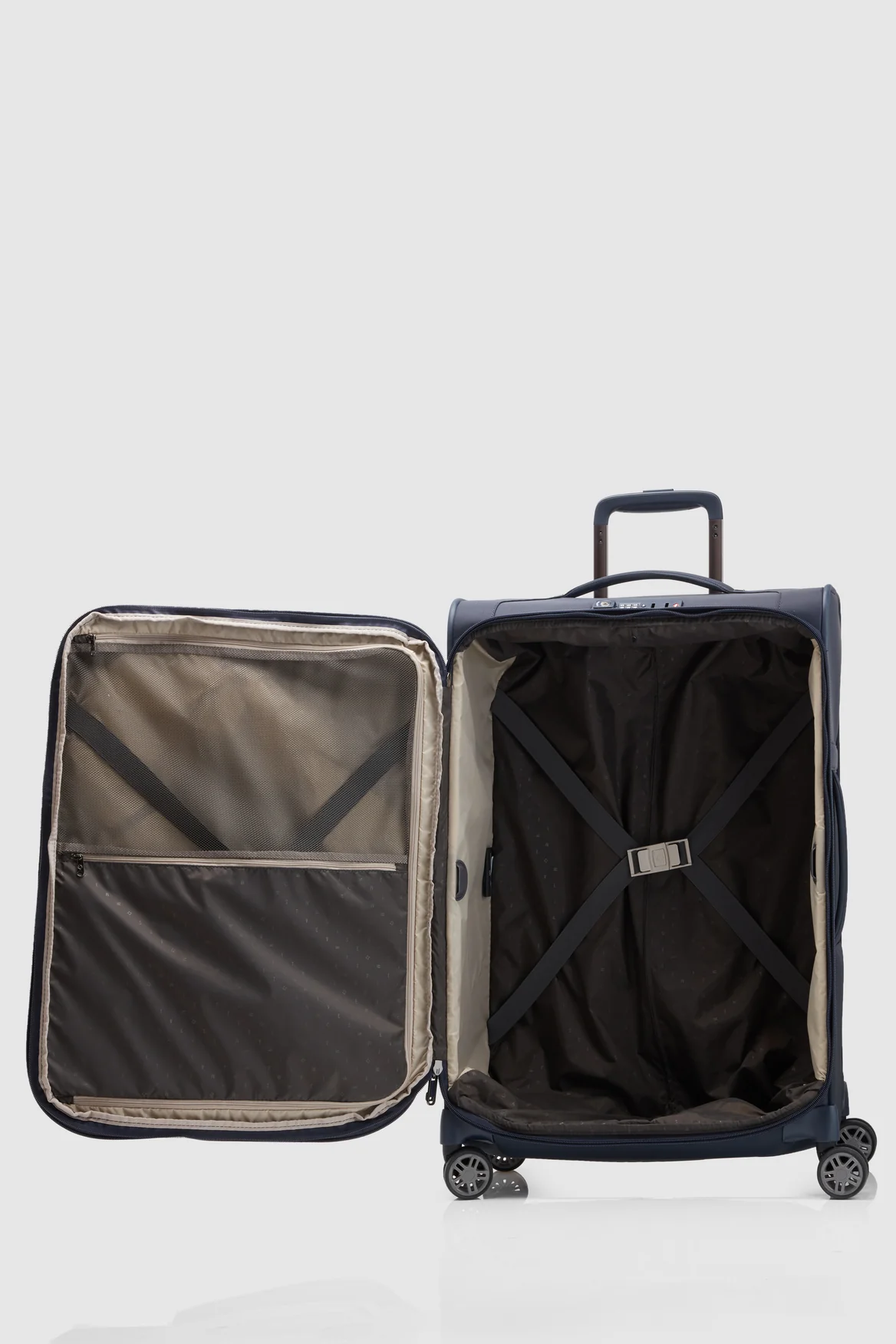 1347-airea-check-in-67cm-suitcase-3.webp Airea Check-In 67cm Suitcase