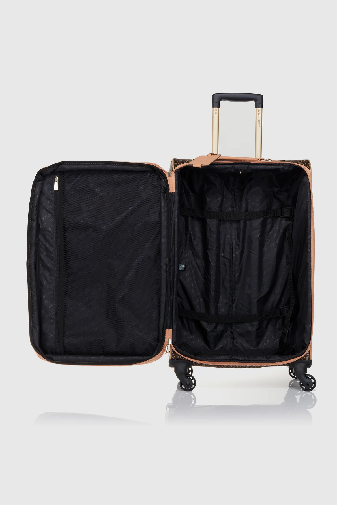 1348-elisa-check-in-69cm-suitcase-3.webp Elisa Check-In 69cm Suitcase