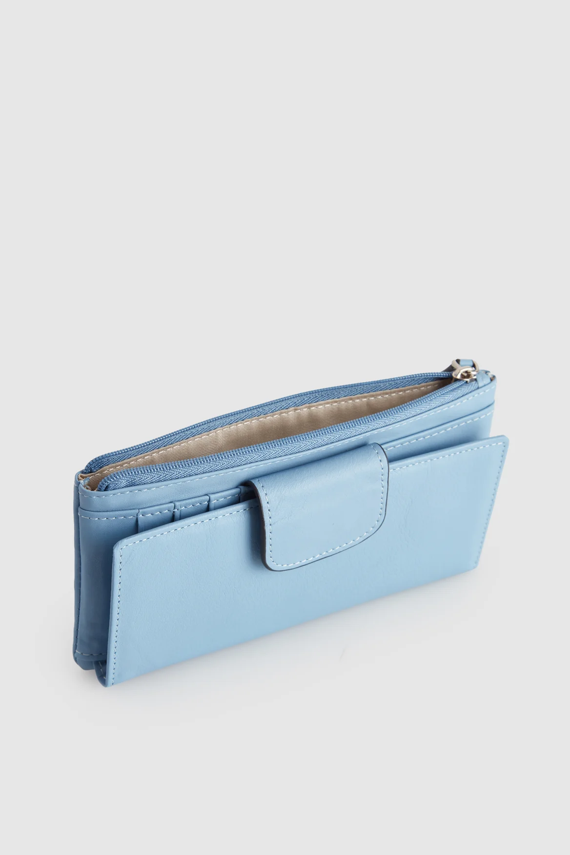 1369-leather-multi-cc-slim-purse-4.webp Leather Multi CC Slim Purse