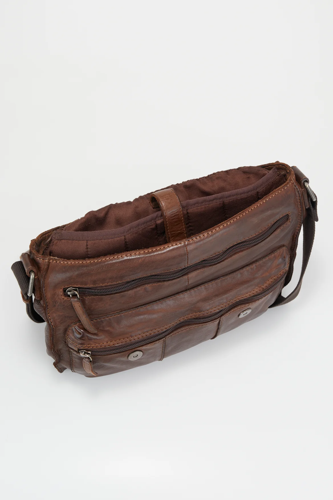 1371-anthony-leather-e-w-satchel-3.webp Anthony Leather E/W Satchel