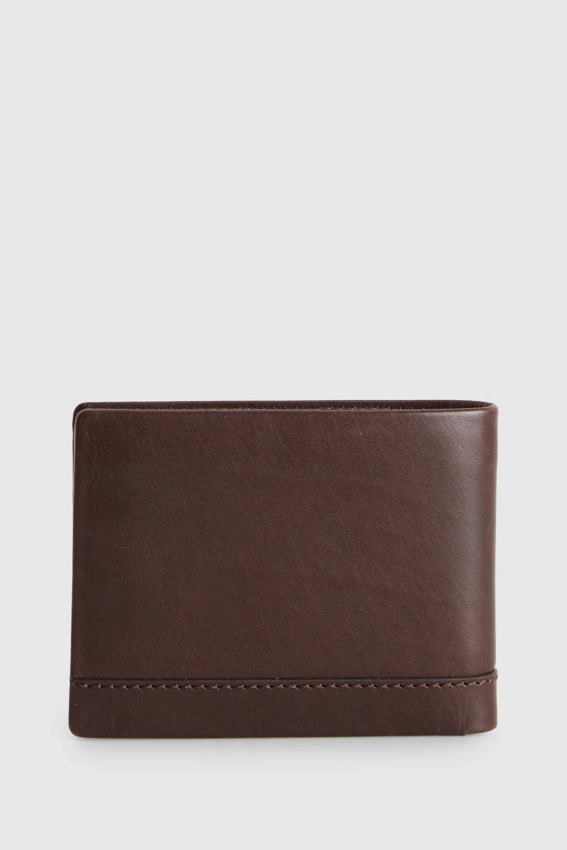 1395-leather-bifold-wallet-4.webp Leather Bifold Wallet