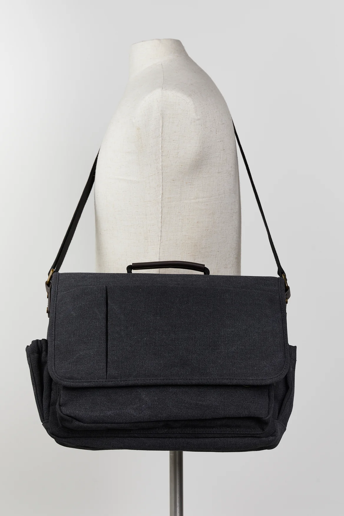 1442-blake-canvas-lea-trim-brief-4.webp Blake Canvas/Lea Trim Brief