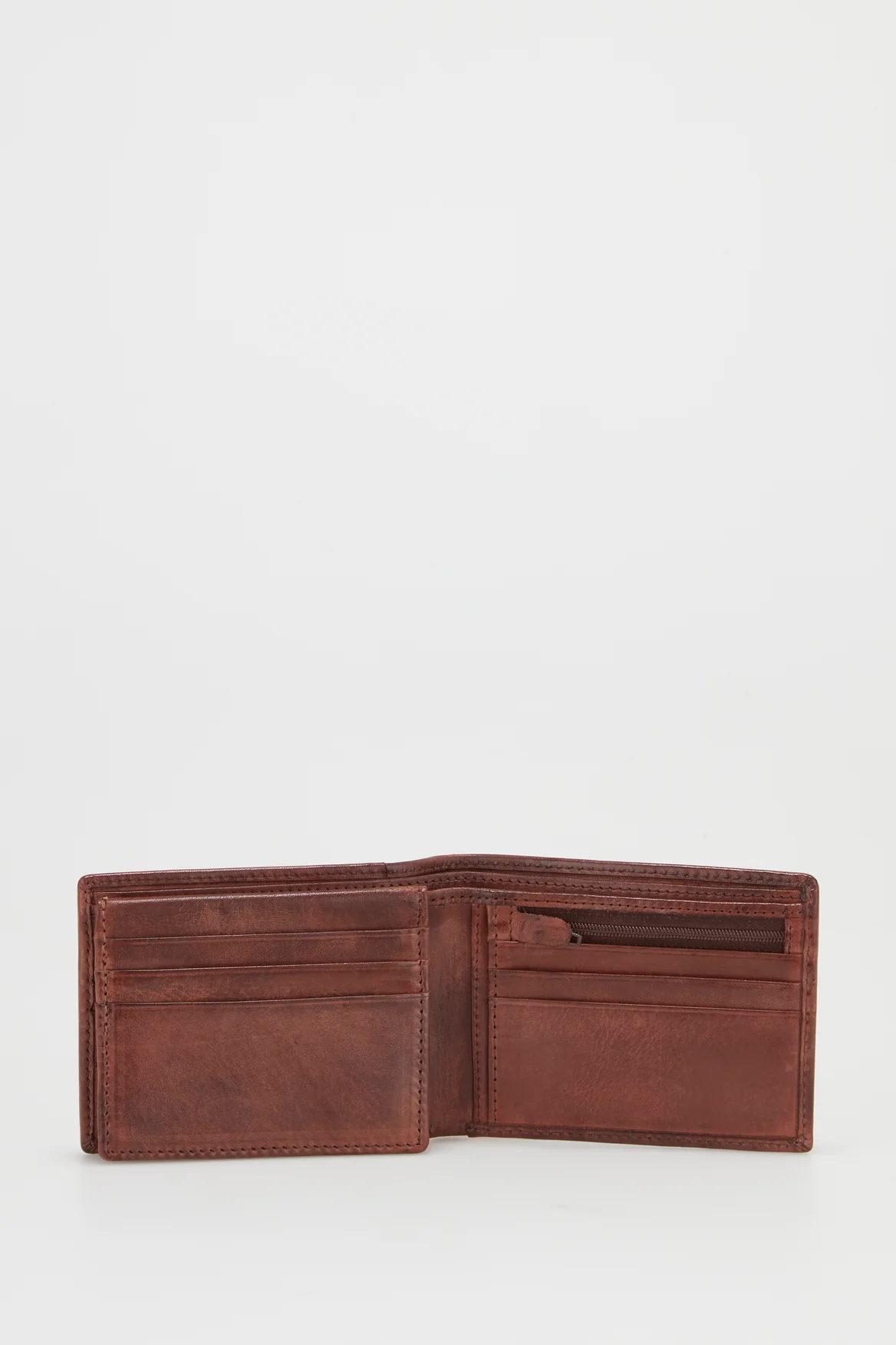 1447-rfid-leather-bifold-wallet-2.webp RFID Leather Bifold Wallet