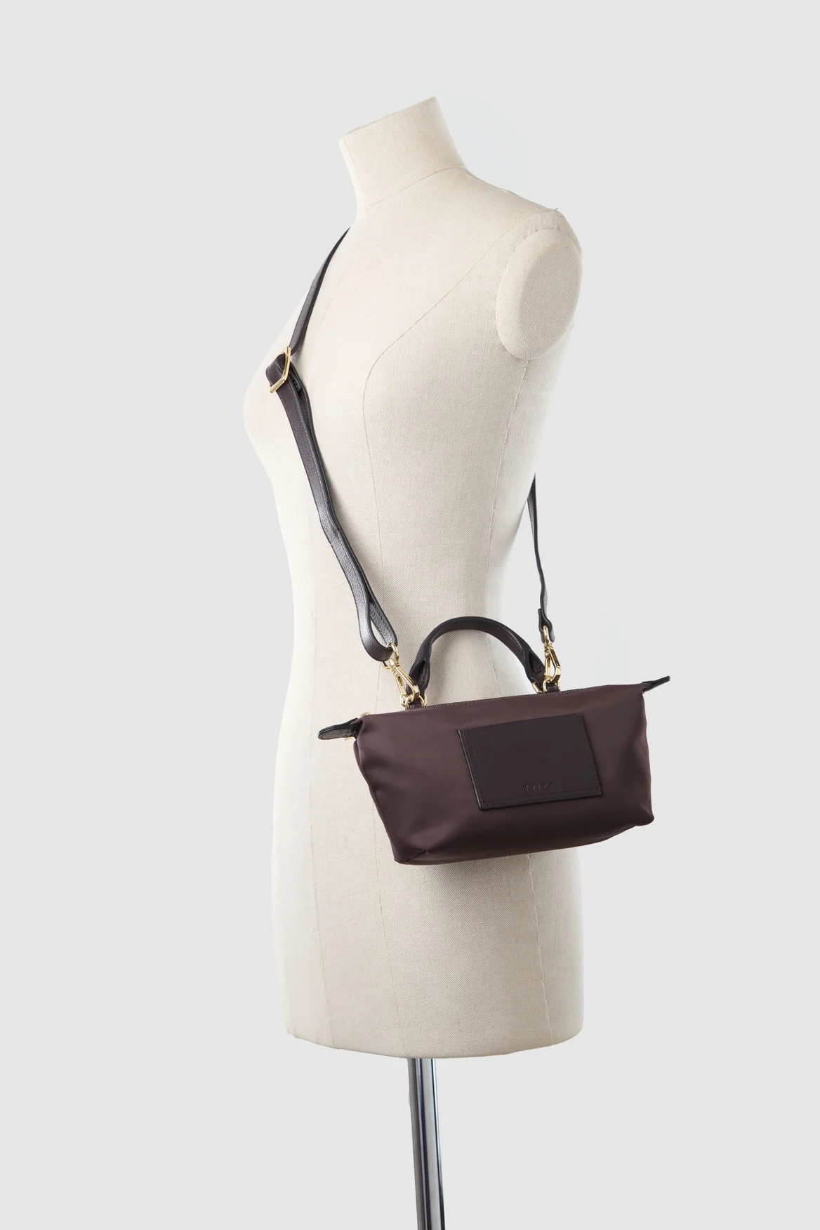 1465-noosa-leather-trim-crossbody-bag-5.webp Noosa Leather Trim Crossbody Bag