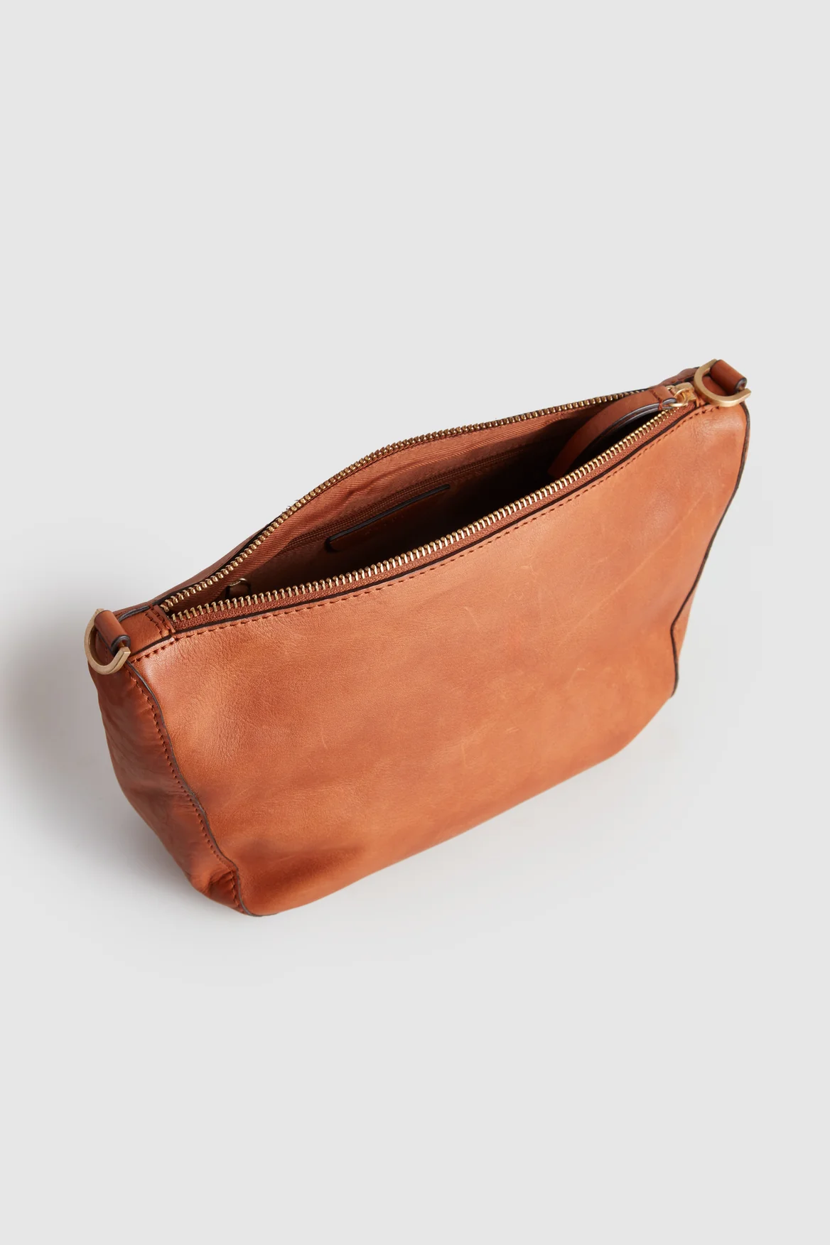 1477-charli-leather-crossbody-bag-4.webp Charli Leather Crossbody Bag