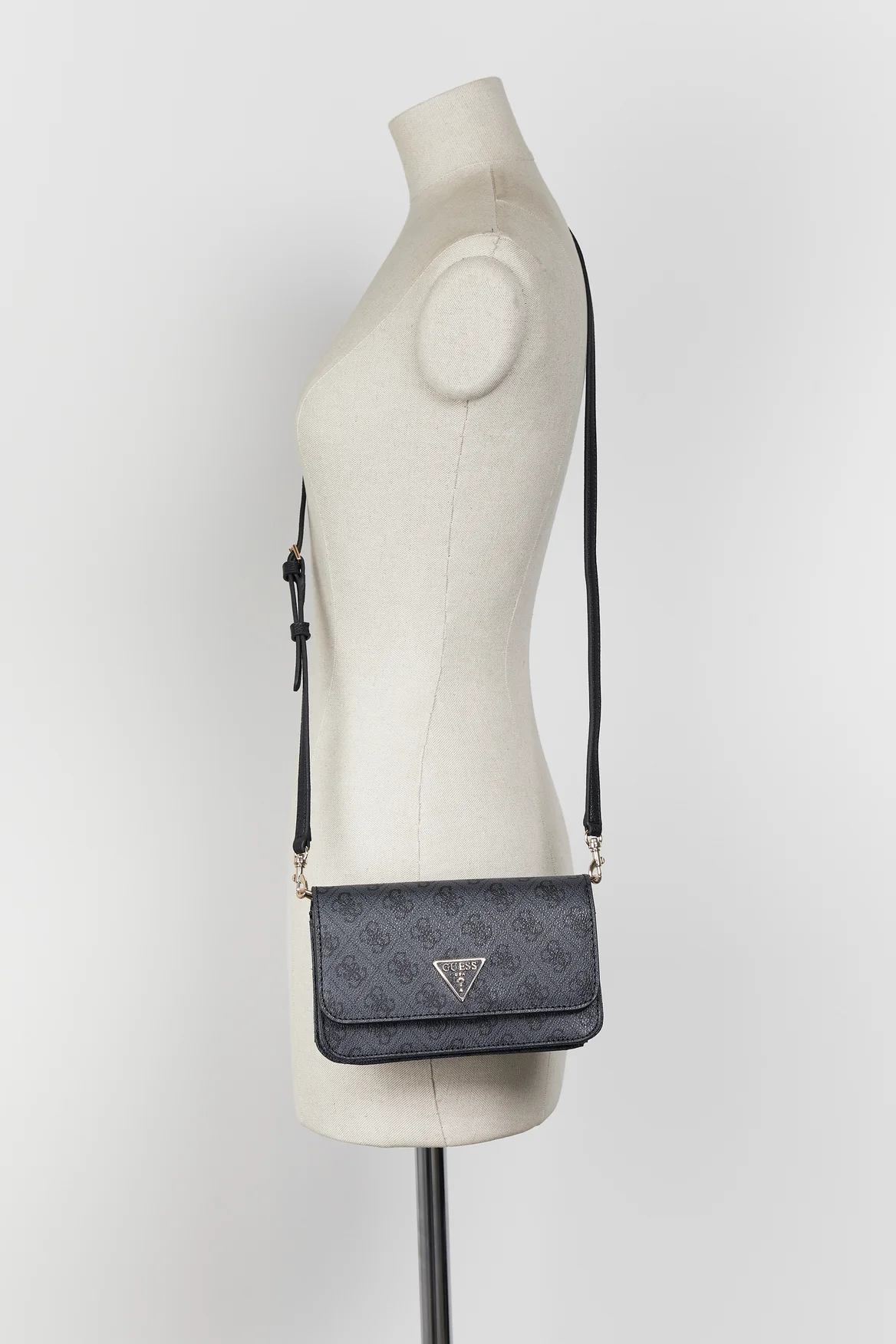 1484-noelle-phone-crossbody-bag-4.webp Noelle Phone Crossbody Bag