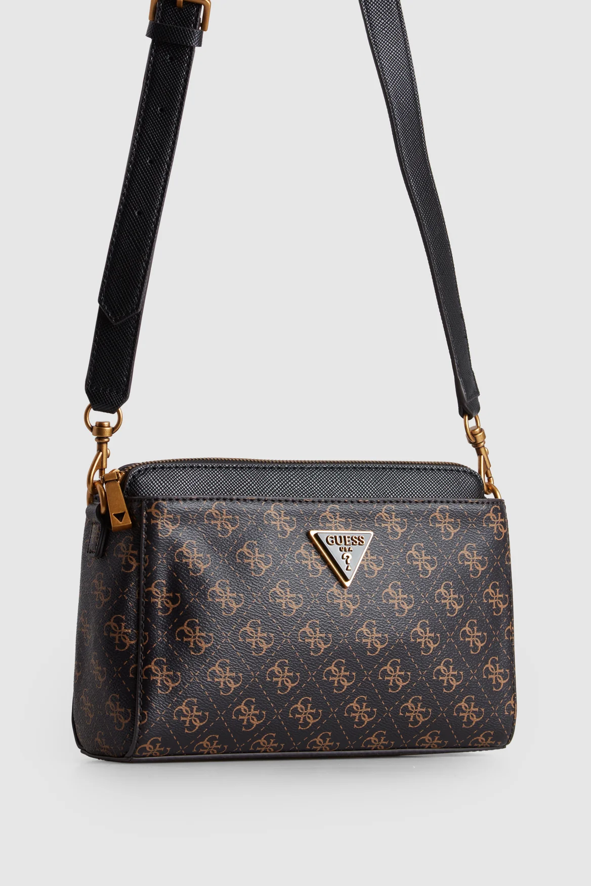 1495-cordelia-girlfriend-crossbody-bag-2.webp Cordelia Girlfriend Crossbody Bag