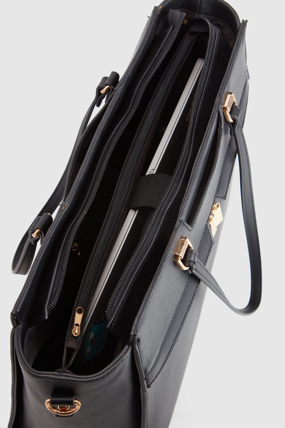 1497-3-compartment-crossbody-bag-4.webp 3 Compartment Crossbody Bag