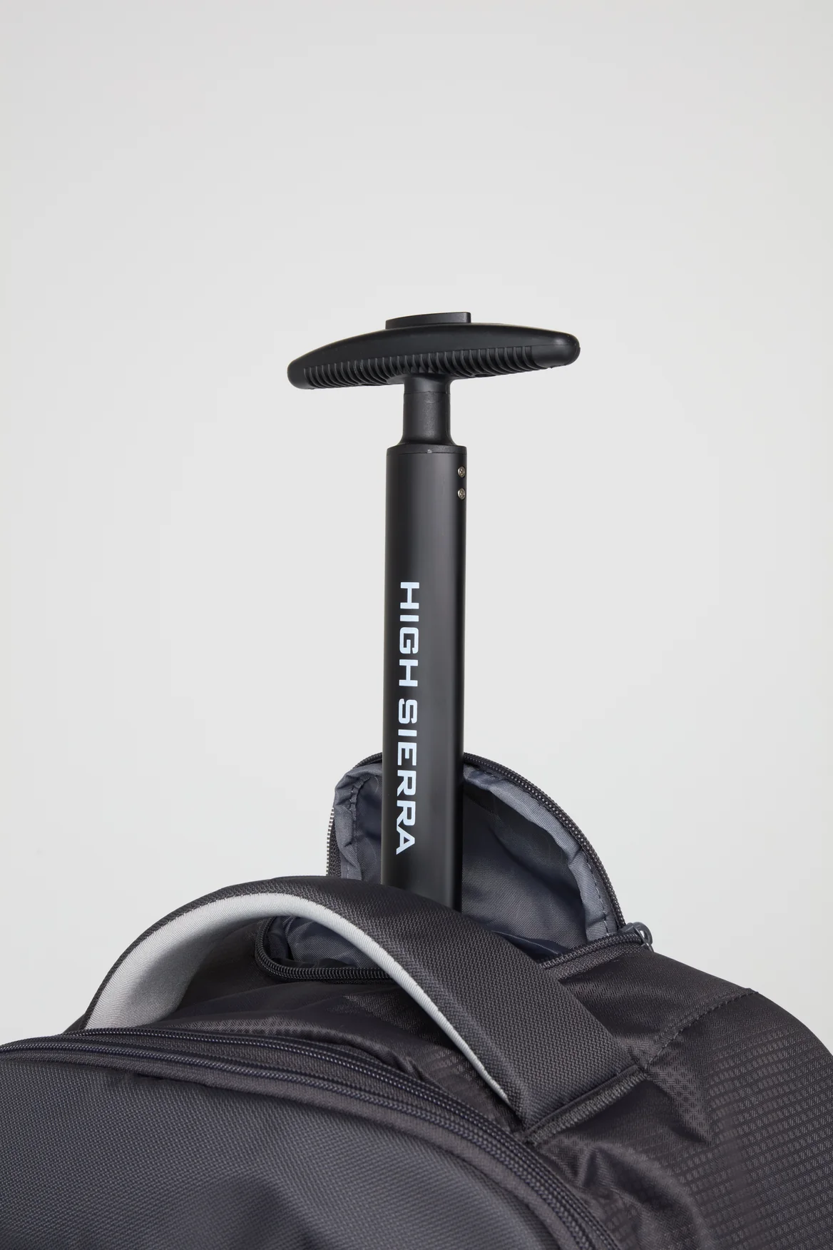 1568-hs-composite-4-76cm-expandable-wheel-bag-5.webp HS Composite 4 76cm Expandable Wheel Bag