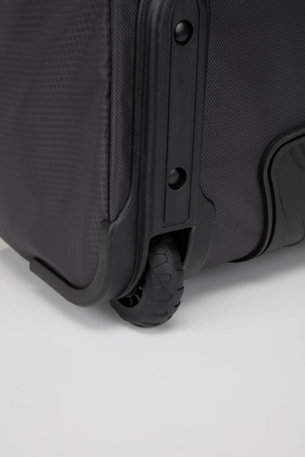 1568-hs-composite-4-76cm-expandable-wheel-bag-6.webp HS Composite 4 76cm Expandable Wheel Bag