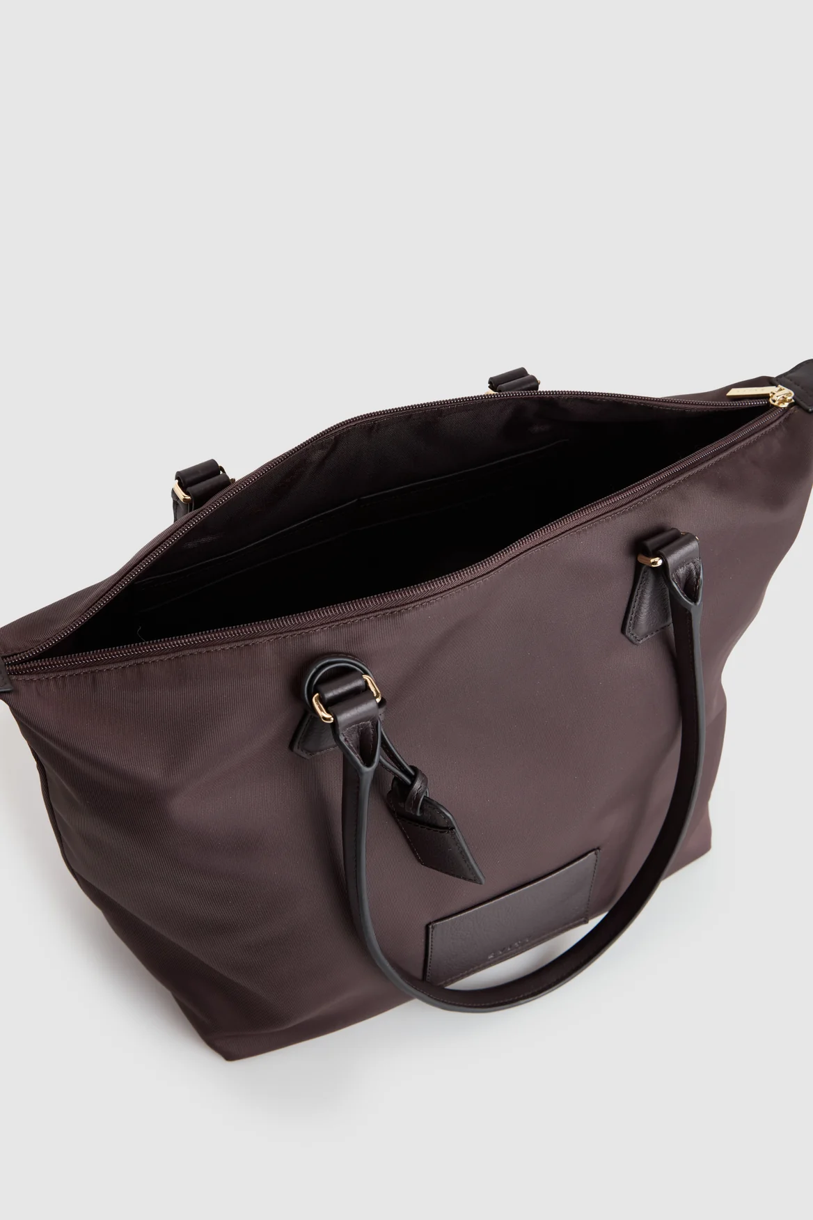 1593-noosa-leather-trim-tote-bag-4.webp Noosa Leather Trim Tote Bag