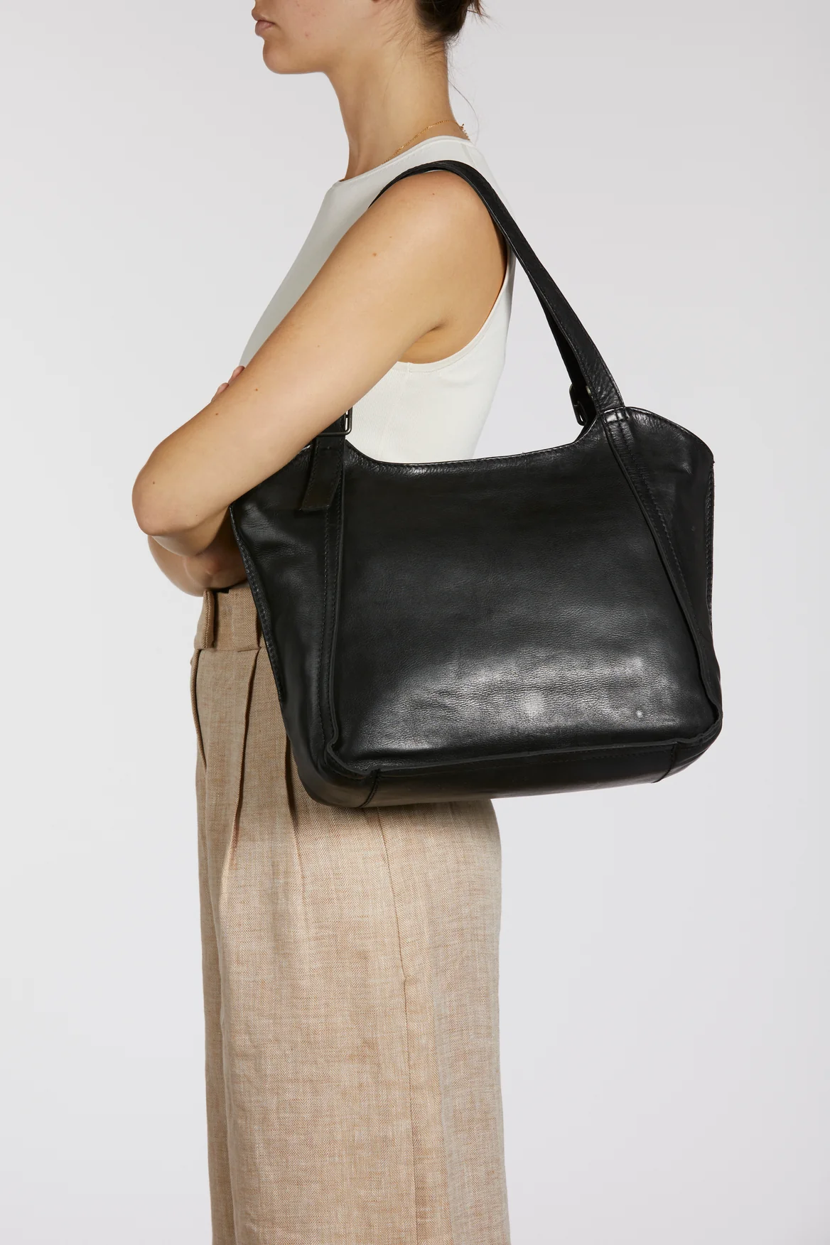 1599-maya-leather-buckle-tote-bag-4.webp Maya Leather Buckle Tote Bag