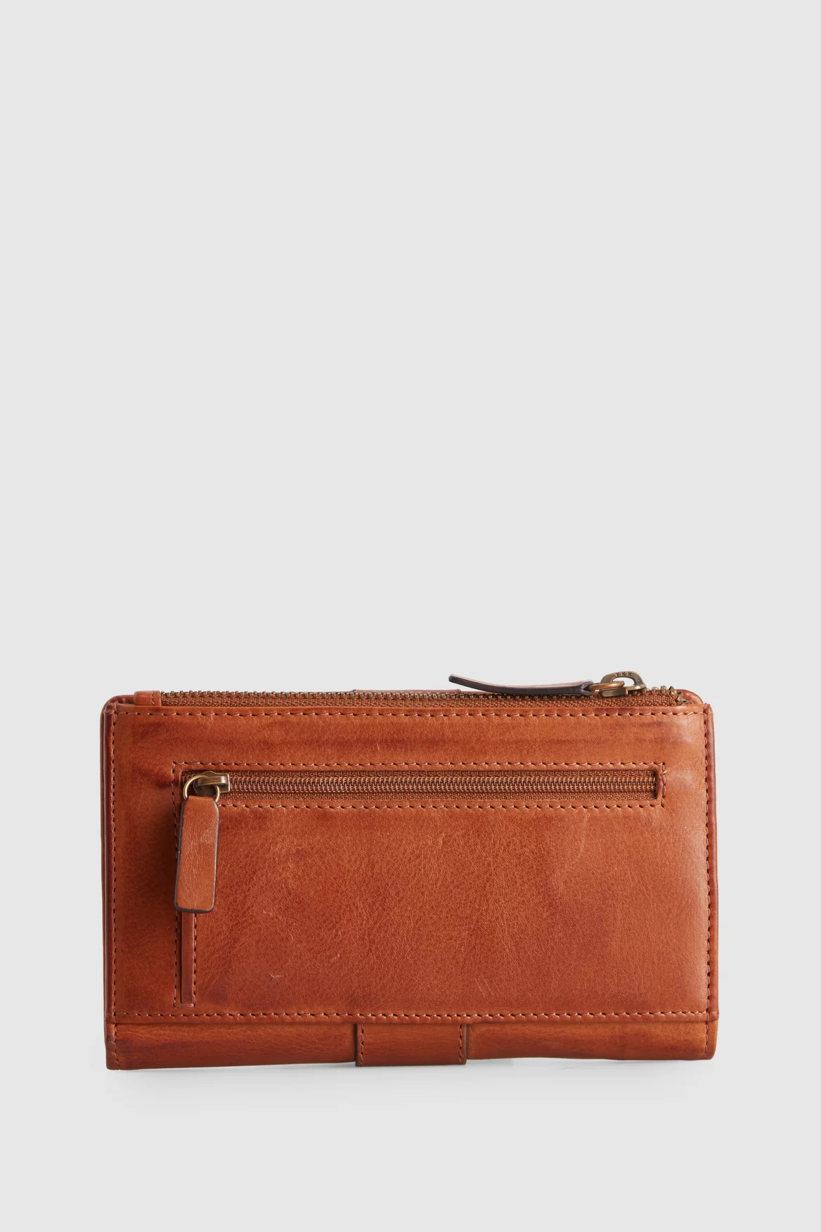 1641-ivy-leather-medium-wallet-2.webp Ivy Leather Medium Wallet
