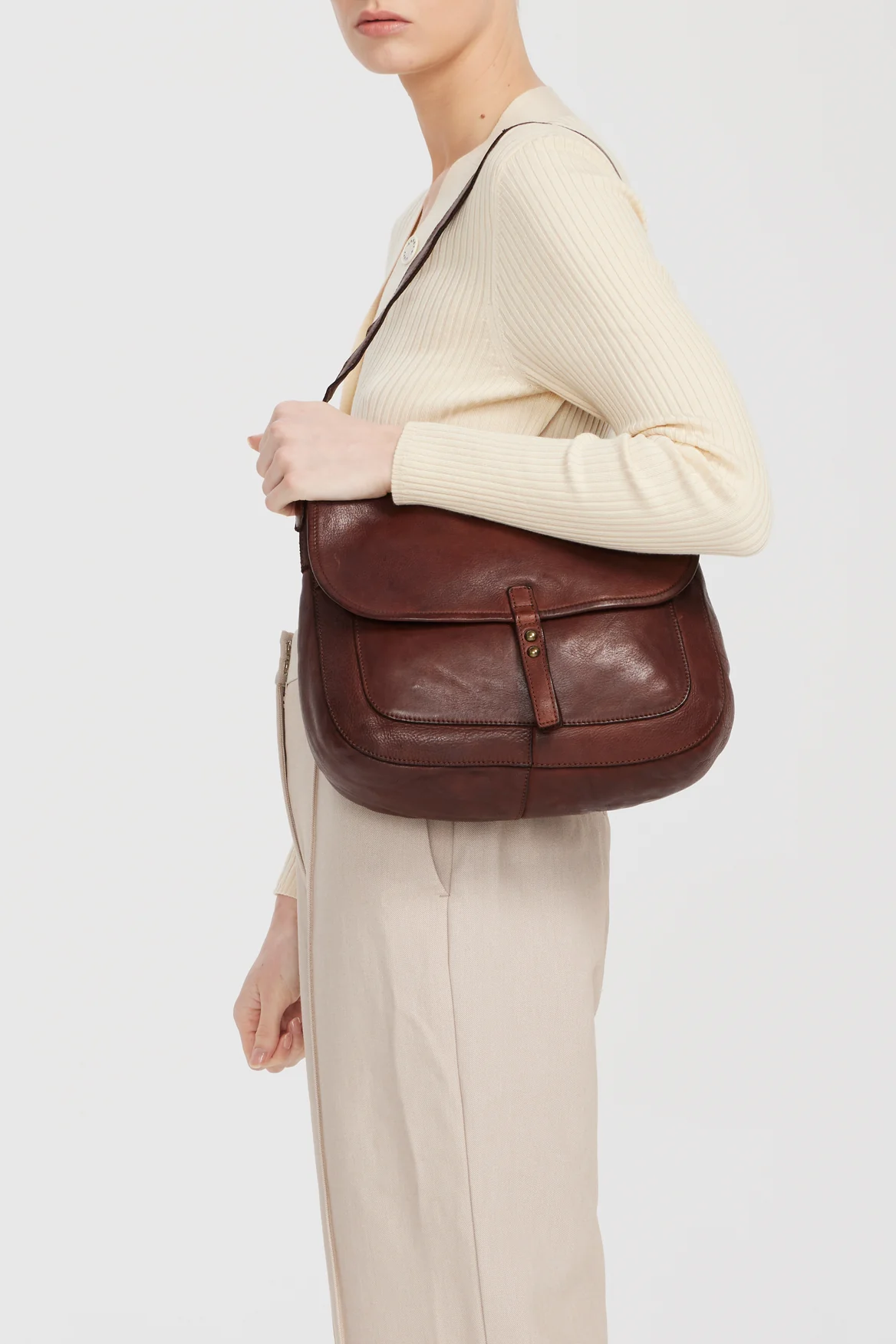 1654-ari-leather-stud-satchel-bag-4.webp Ari Leather Stud Satchel Bag