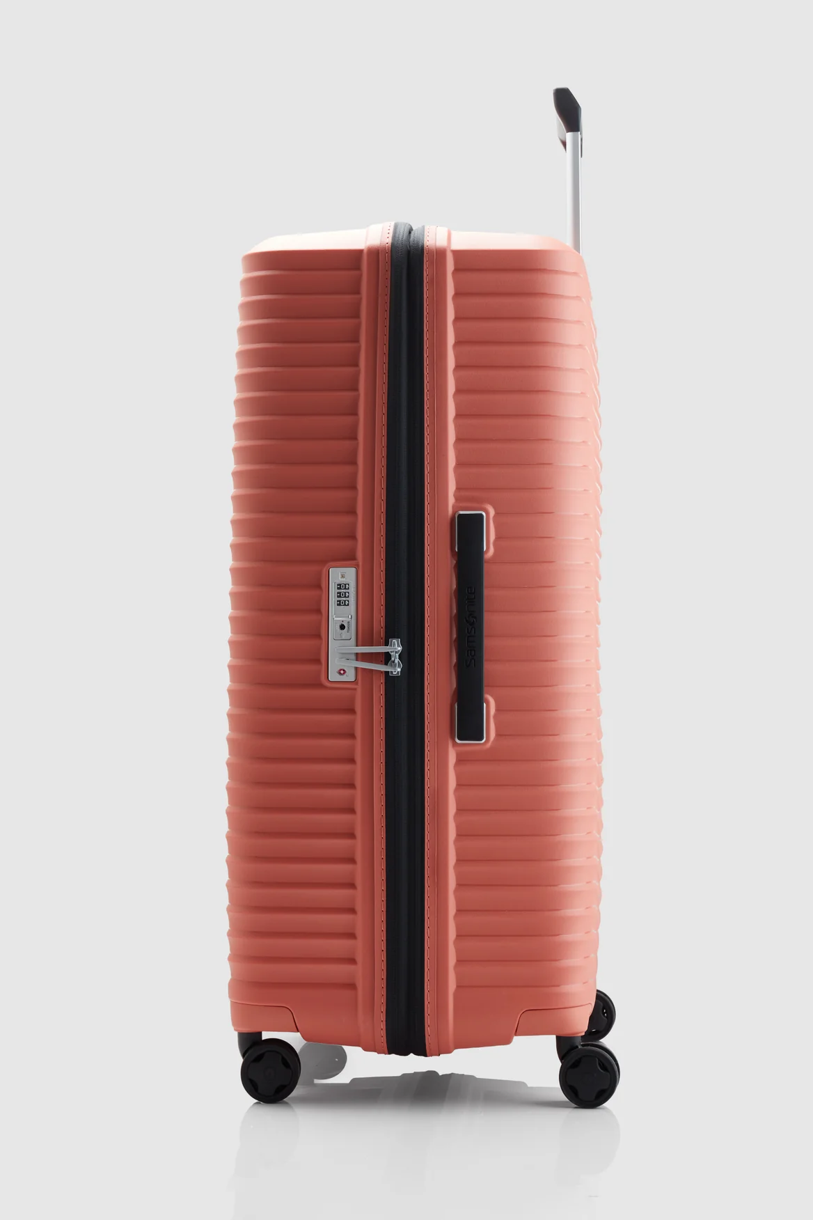 Upscape Check-In 81cm Suitcase