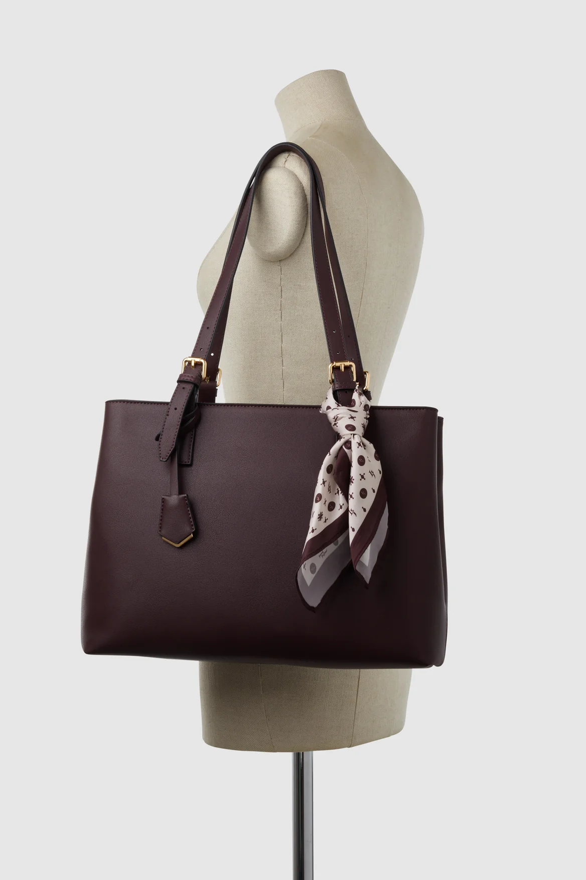 1695-tote-bag-with-scarf-4.webp Tote Bag With Scarf