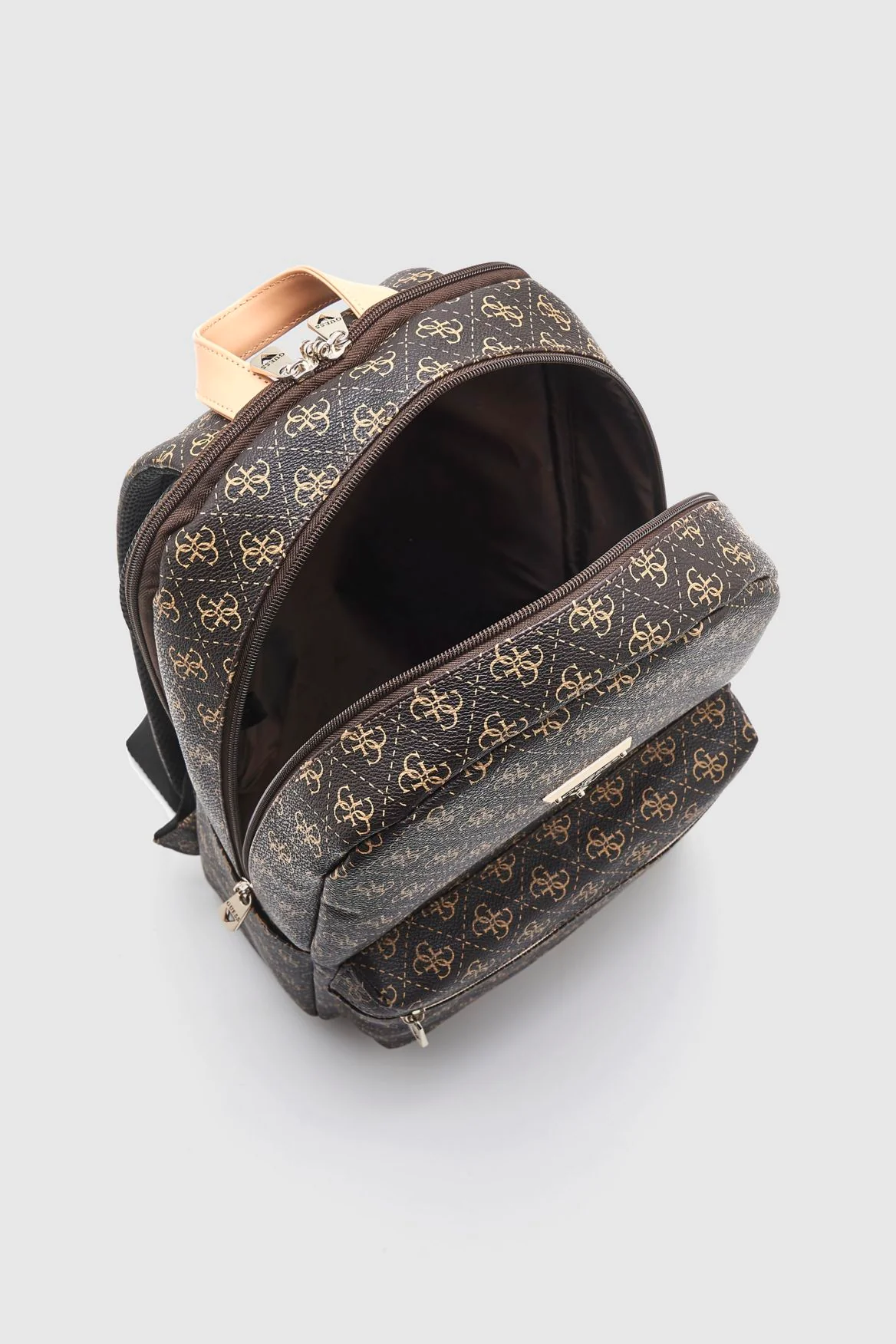 1762-logo-affair-travel-back-pack-3.webp Logo Affair Travel Back Pack
