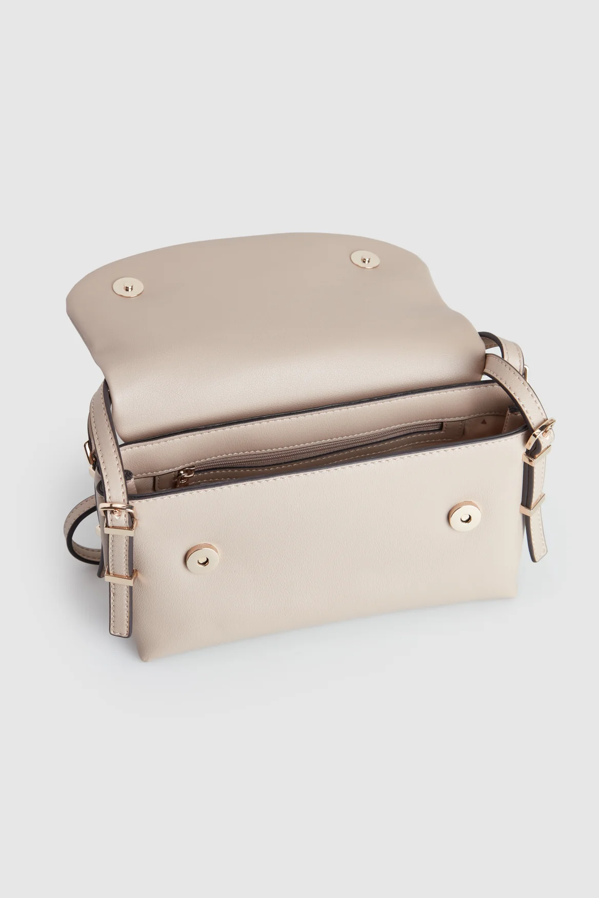 1773-lefia-flap-shoulder-bag-4.webp Lefia Flap Shoulder Bag