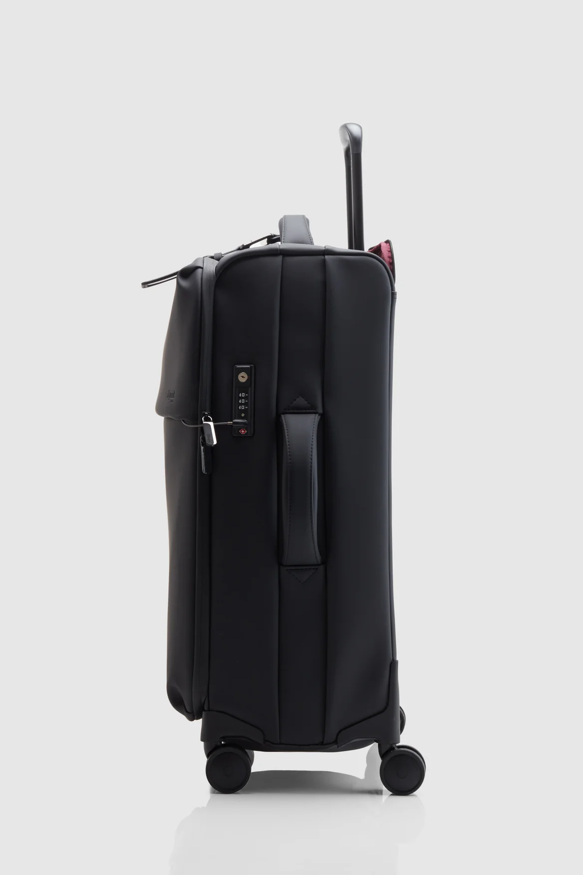 Berlin Medium Trip 2.0 Suitcase
